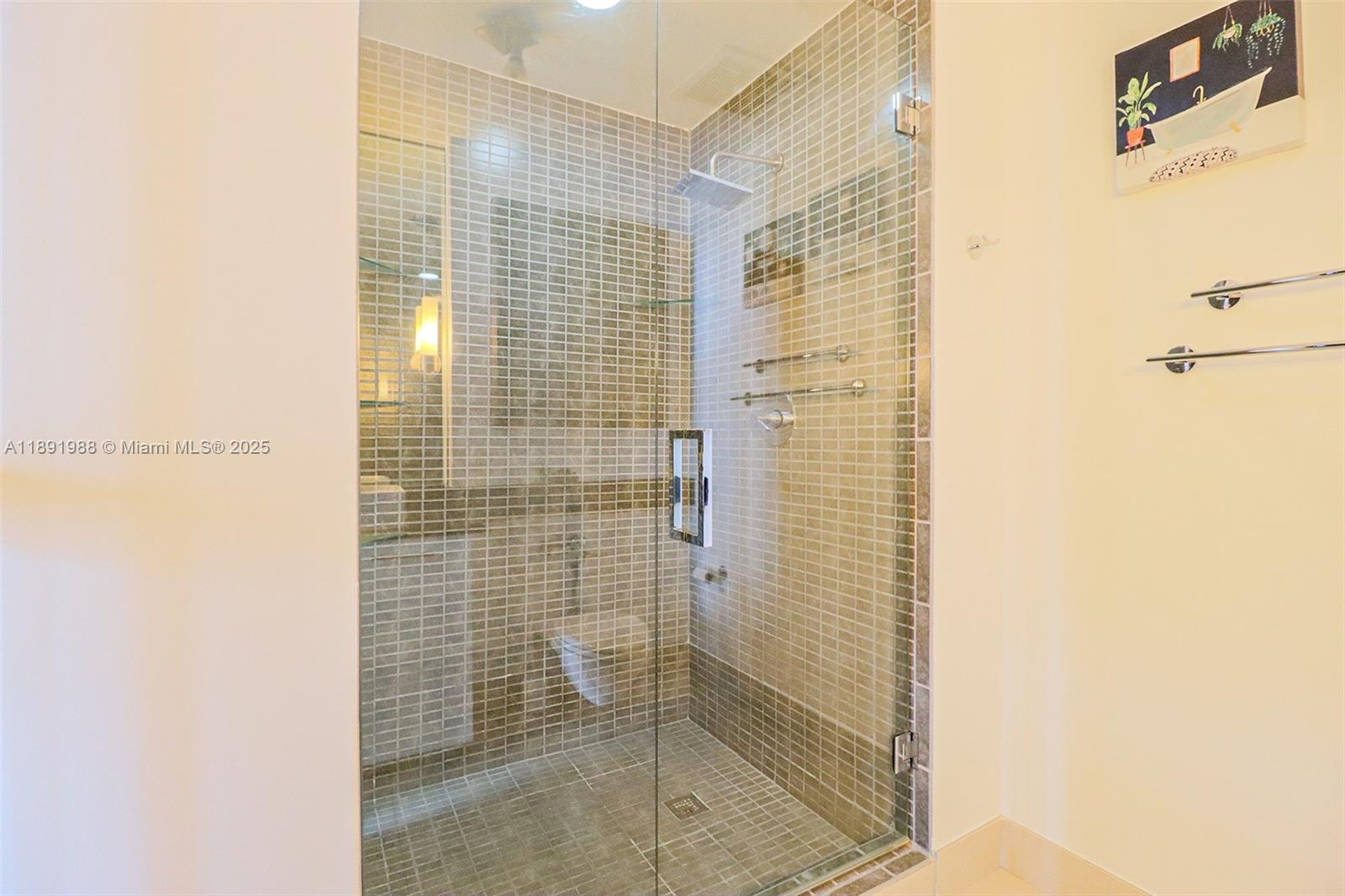 image Two Midtown Miami Condo24