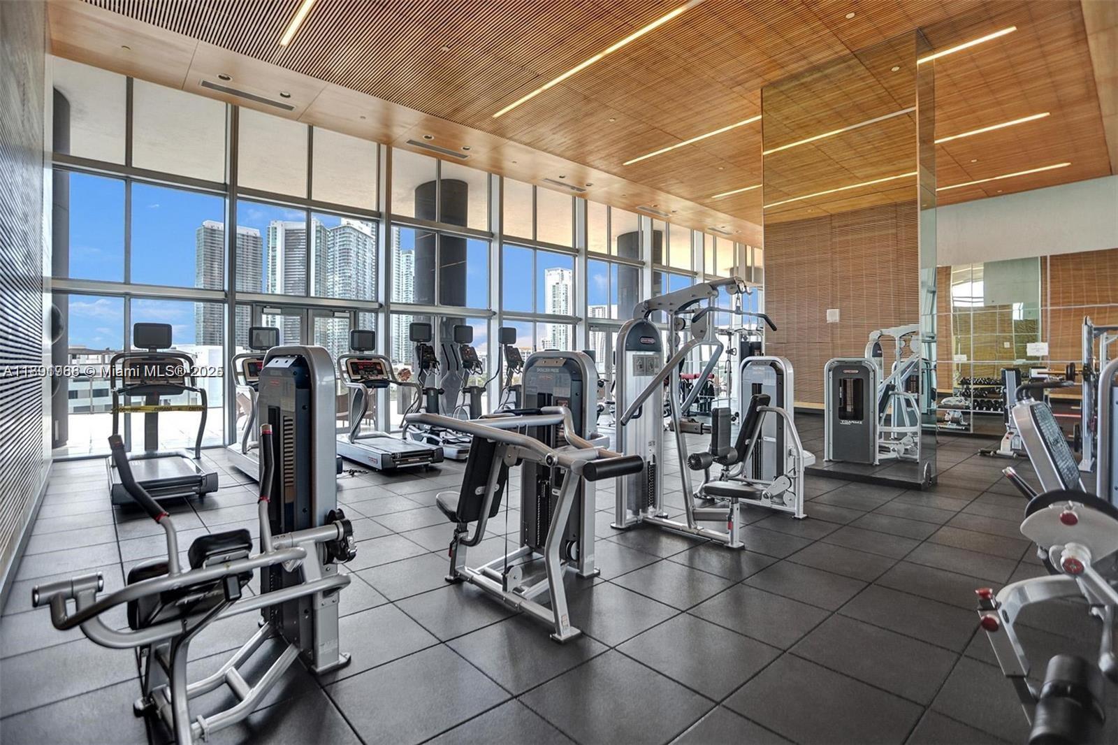 image Two Midtown Miami Condo30