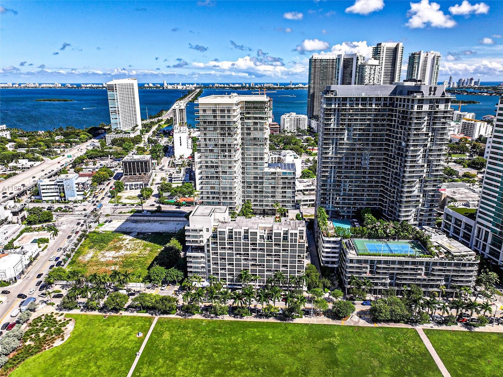 image Two Midtown Miami Condo37