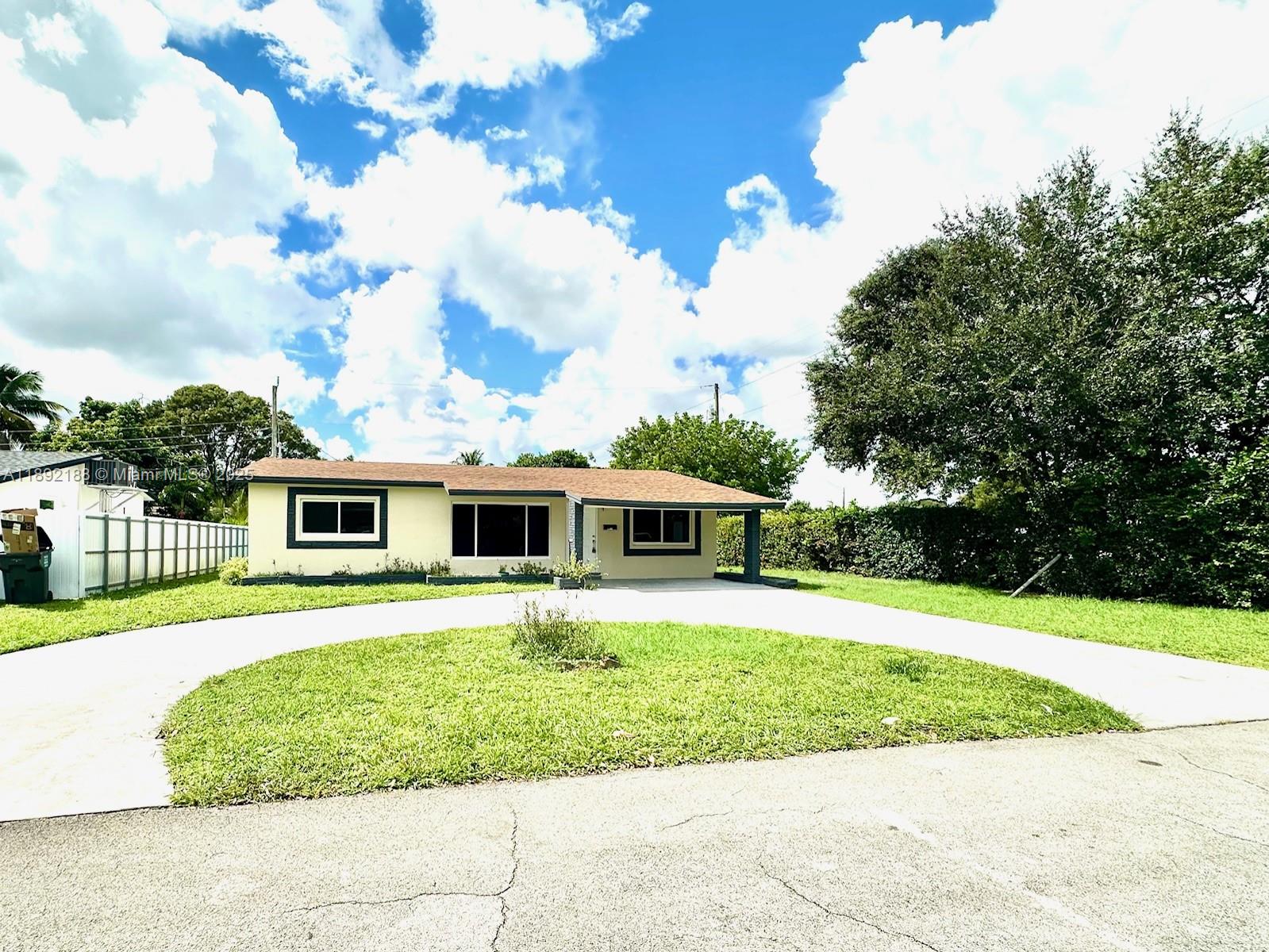 2340 N 69th Way