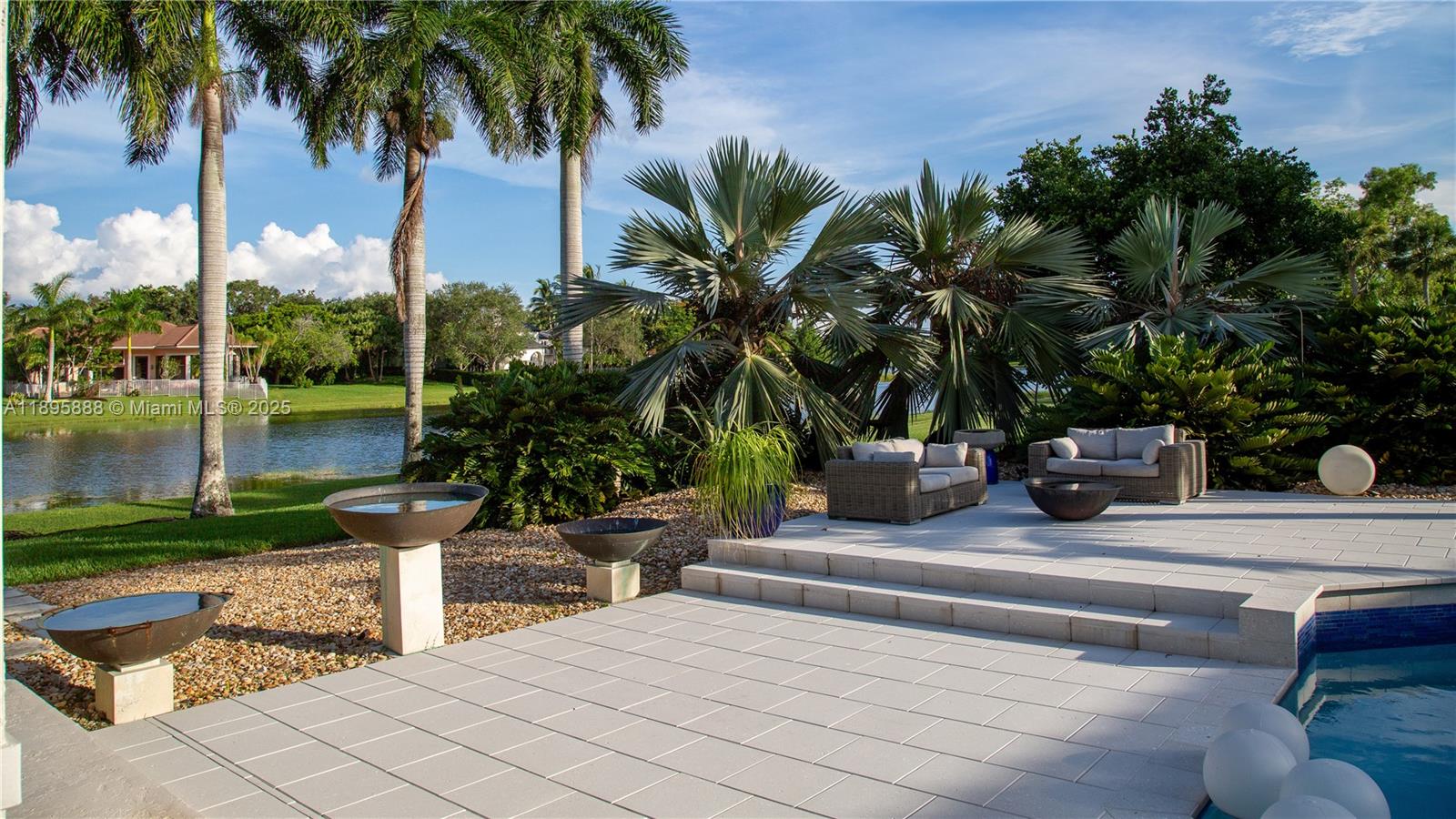 2880 Windmill Rnch Rd Weston, FL 33331