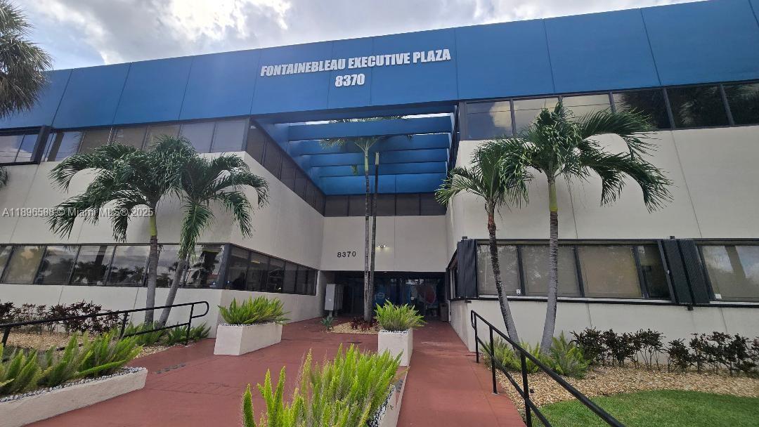 8370 W Flagler St #246