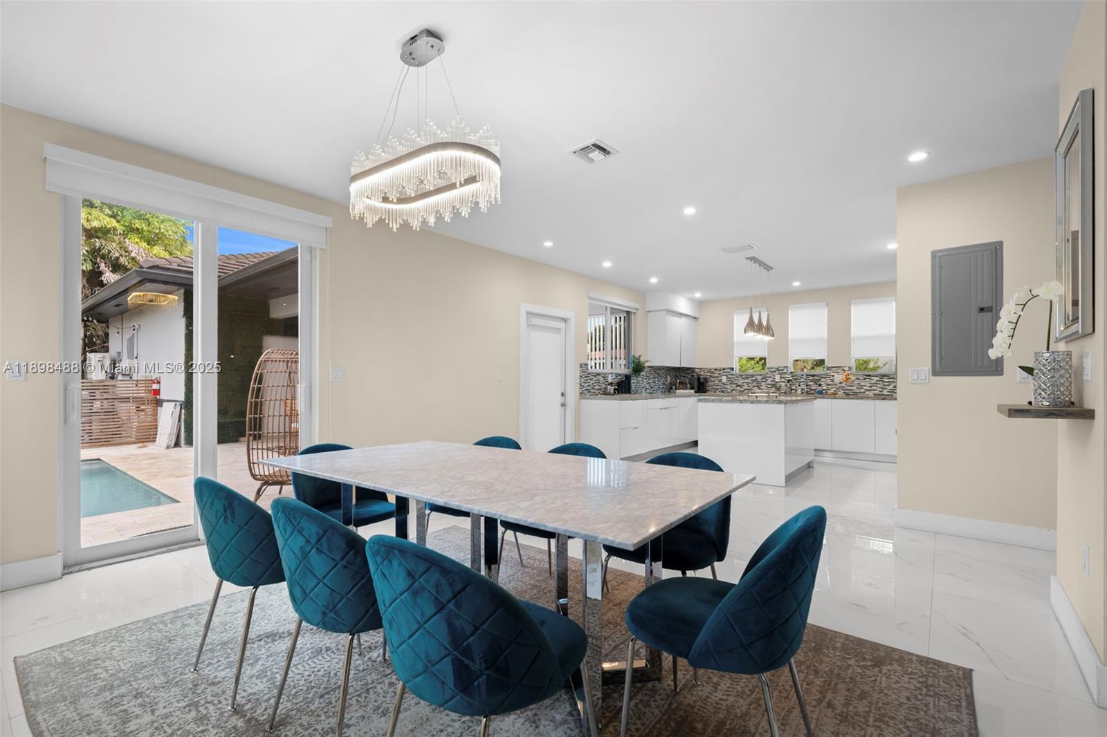 1930 SW 12th Ave Miami, FL 33129