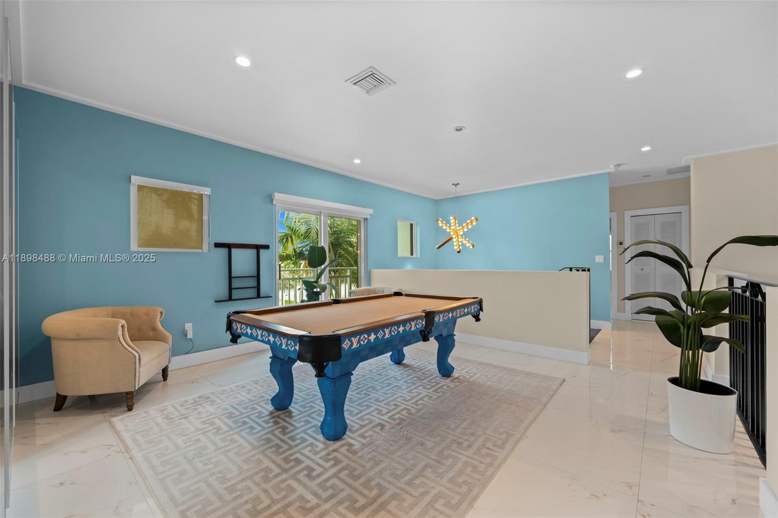 1930 SW 12th Ave Miami, FL 33129