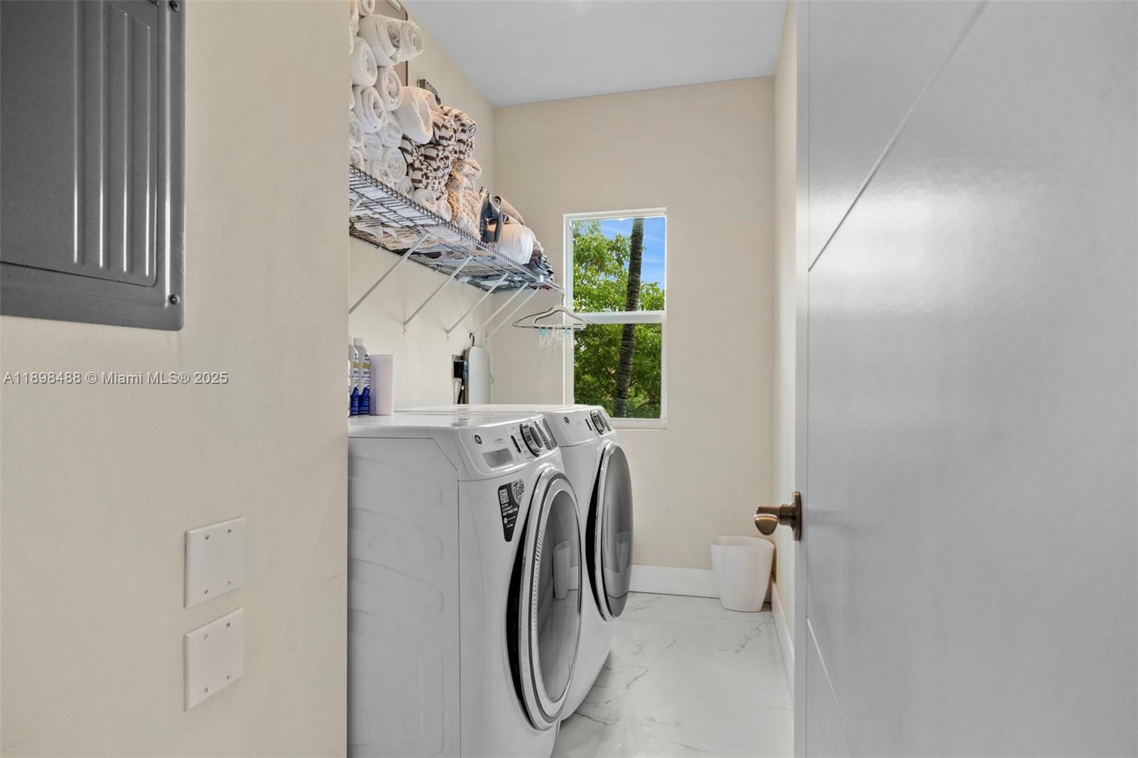 1930 SW 12th Ave Miami, FL 33129