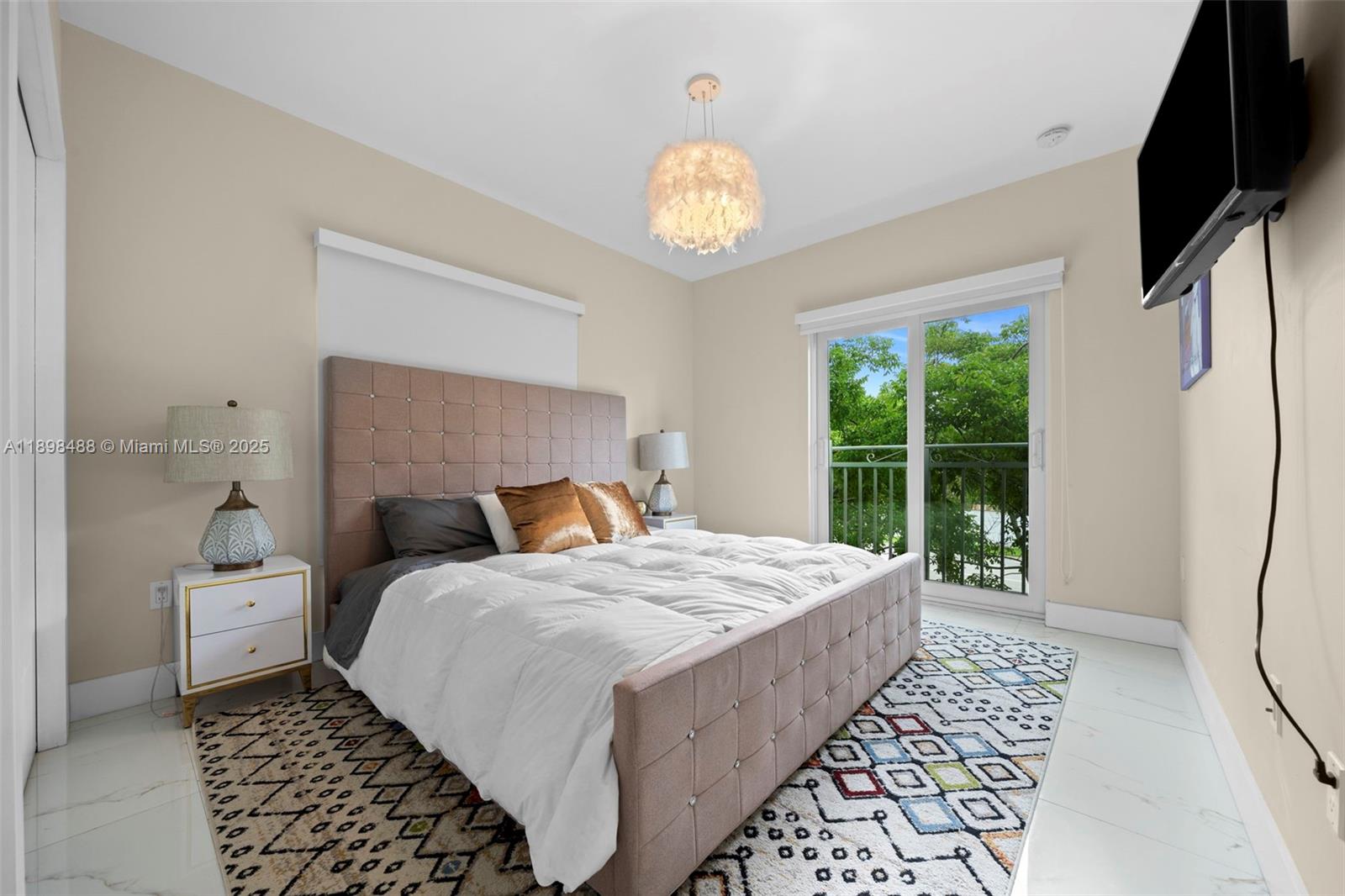 1930 SW 12th Ave Miami, FL 33129