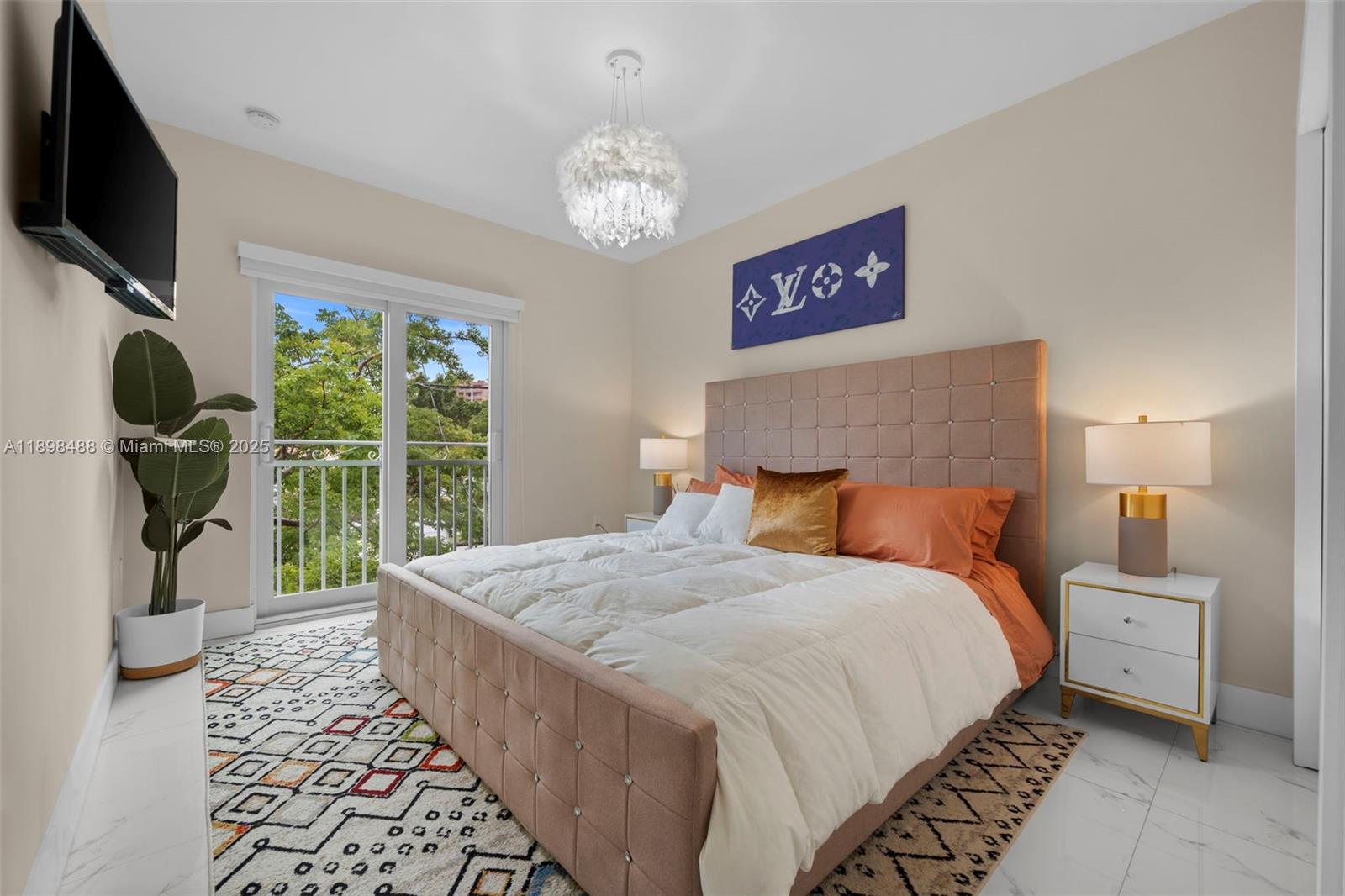 1930 SW 12th Ave Miami, FL 33129