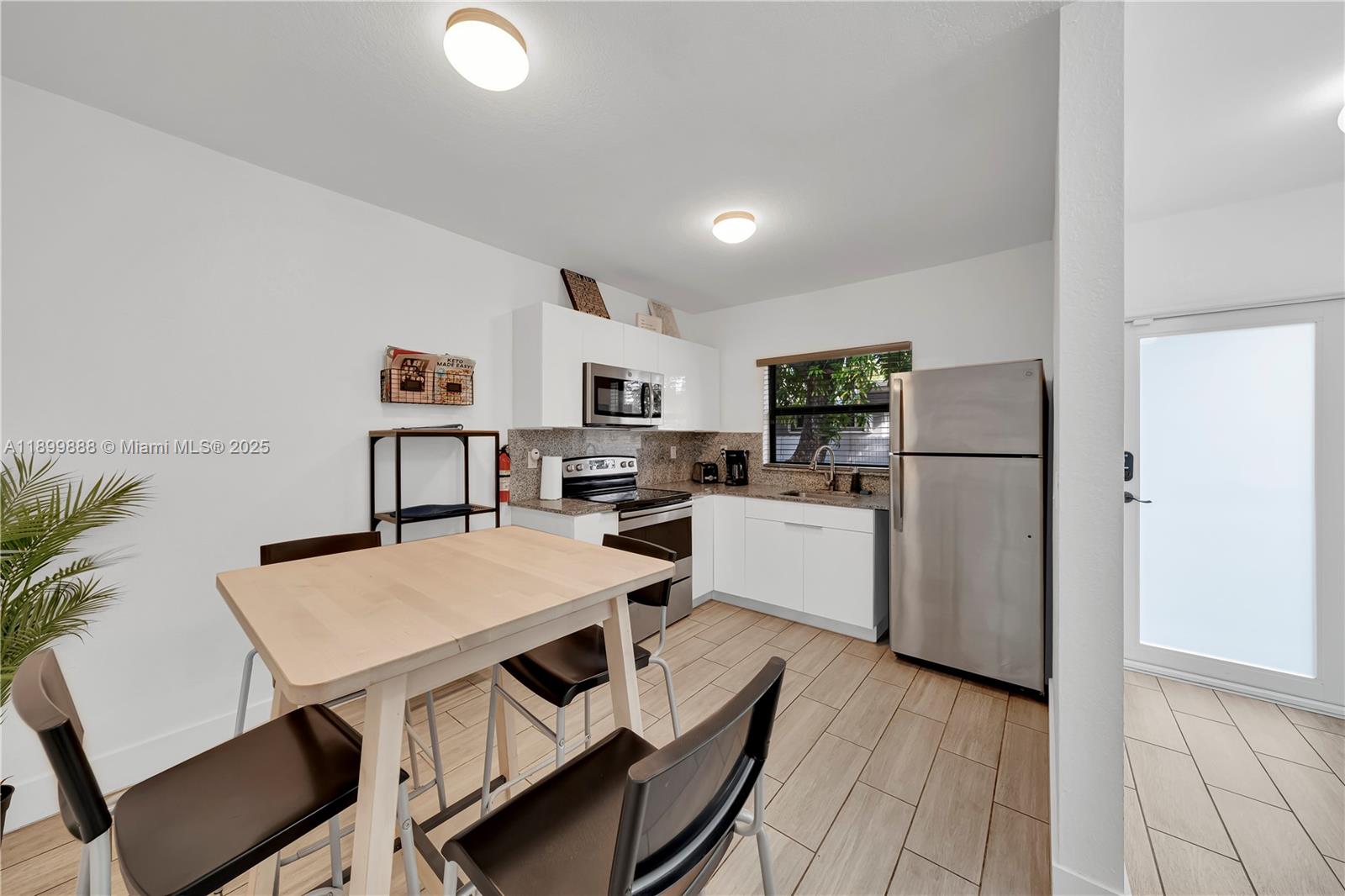 3181 NW 5th Ave Miami, FL 33127