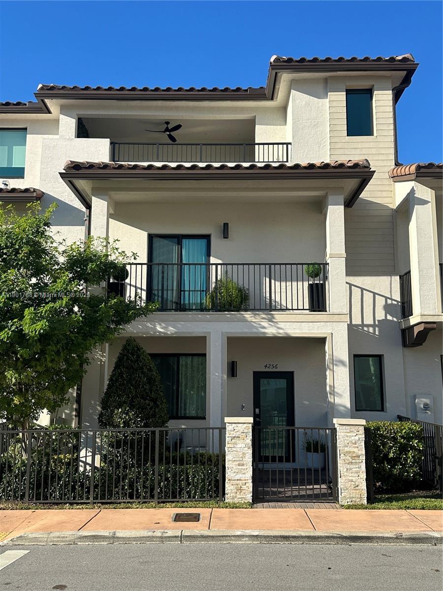4256 NW 83rd Ave