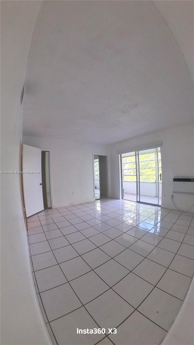 65 NE 202nd Ter #Q22 Miami Gardens, FL 33179