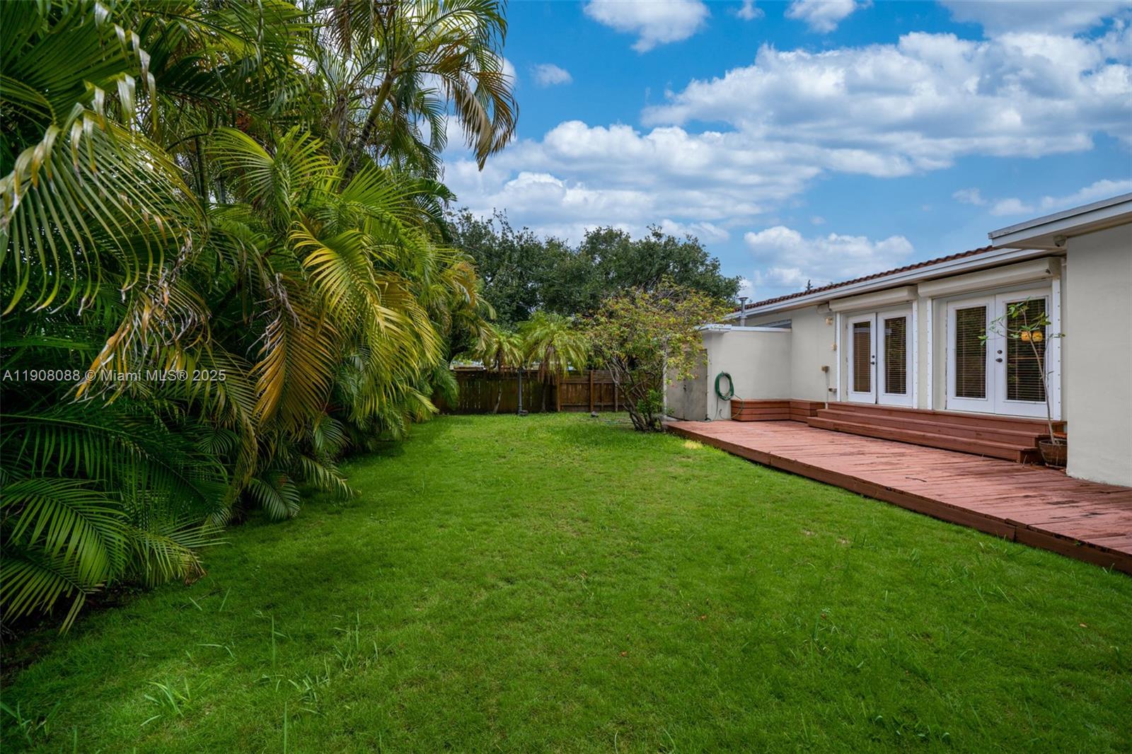 7222 Trouville Esplanade Miami Beach, FL 33141