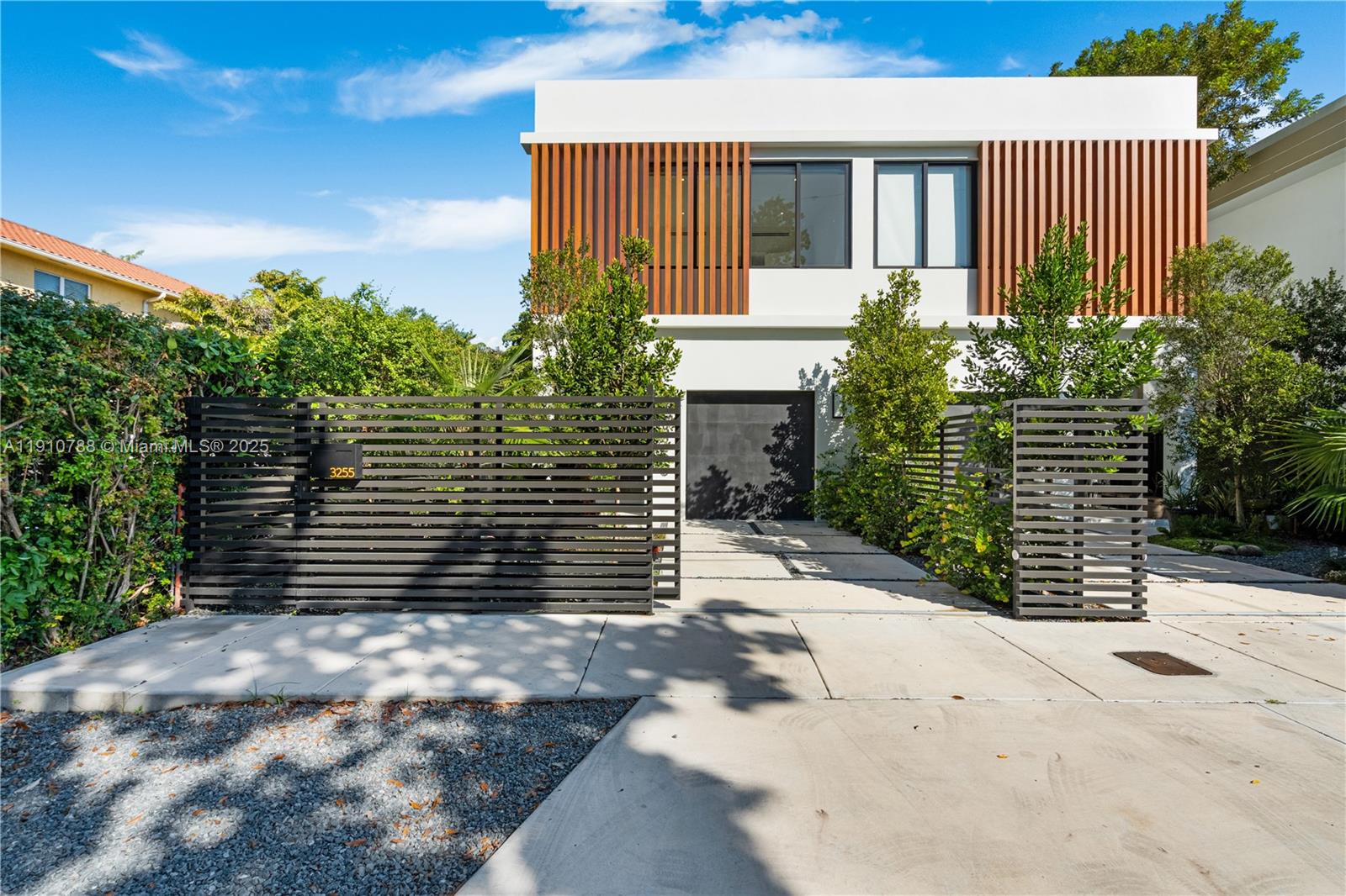 3255 Percival Ave #3255