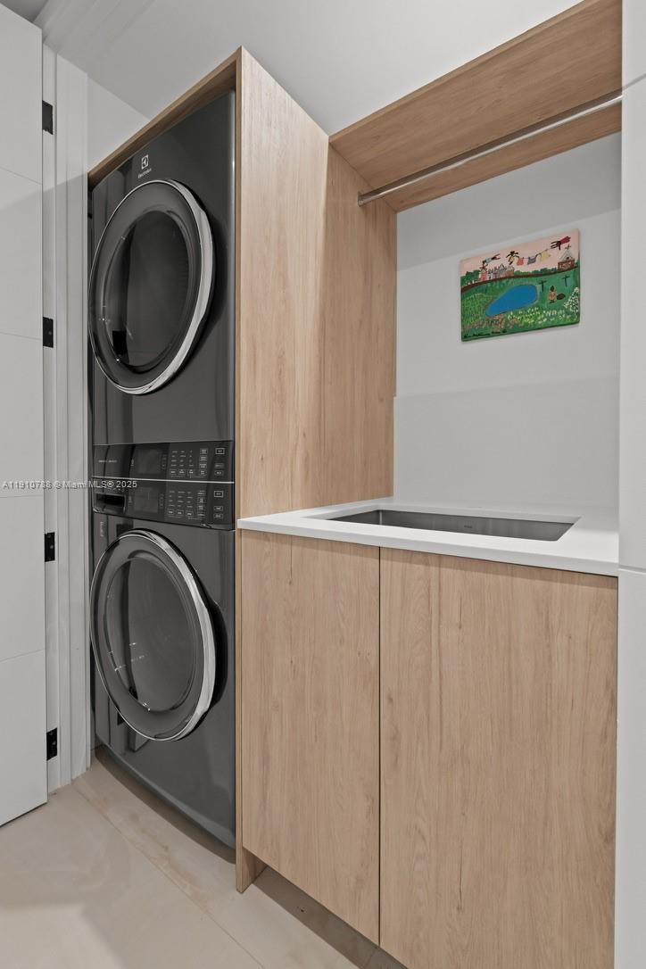 3255 Percival Ave #3255 Coconut Grove, FL 33133