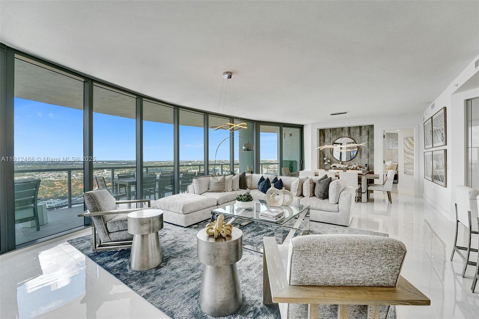 100 E Las Olas Blvd #3703