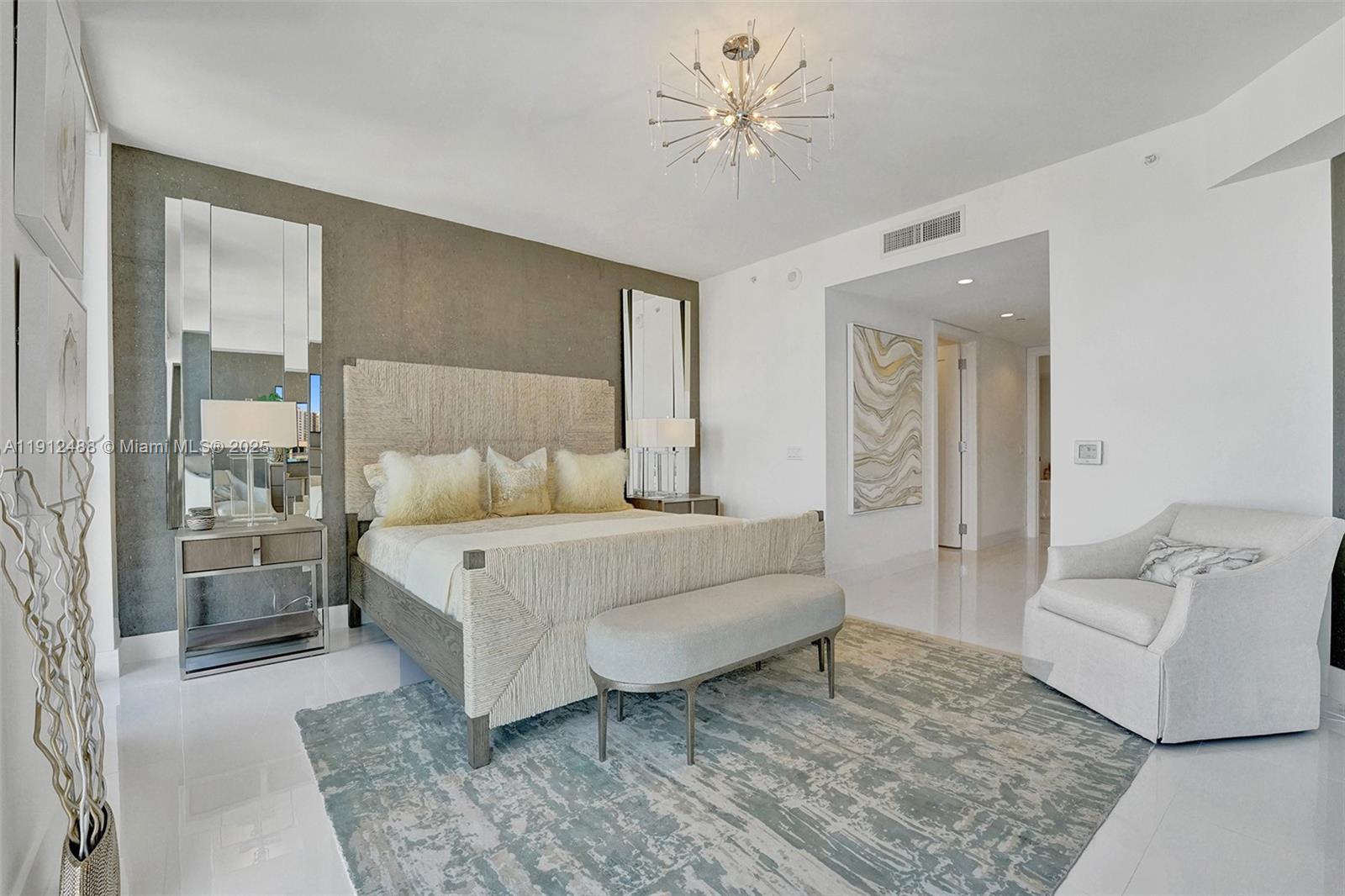 100 E Las Olas Blvd #3703 Fort Lauderdale, FL 33301