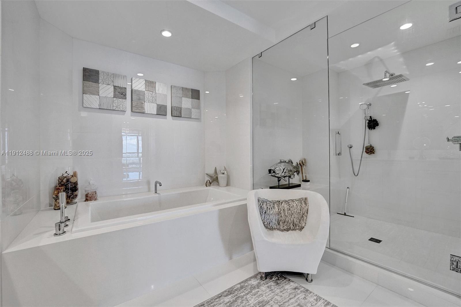 100 E Las Olas Blvd #3703 Fort Lauderdale, FL 33301