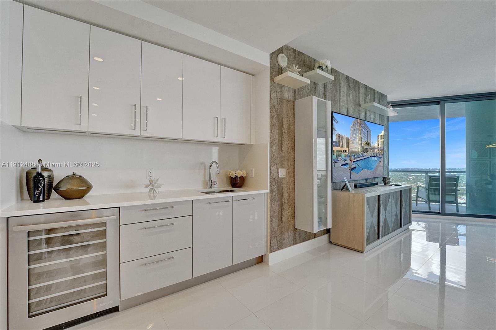 100 E Las Olas Blvd #3703 Fort Lauderdale, FL 33301