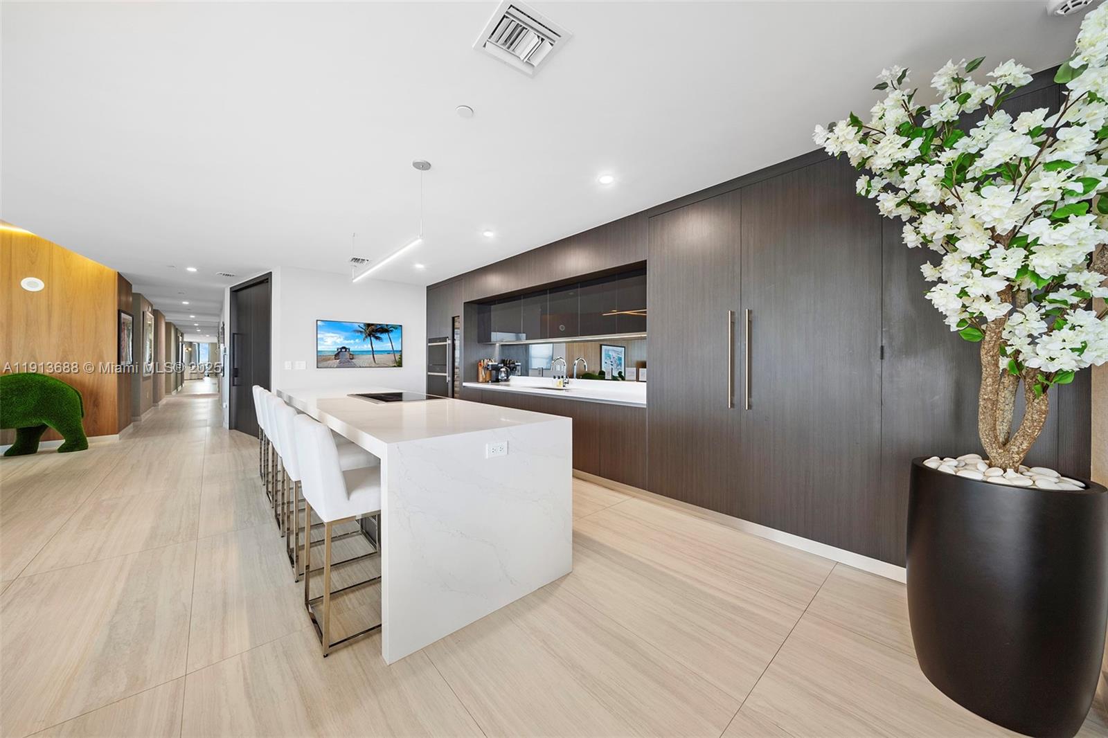 851 NE 1st Ave #5312 Miami, FL 33132