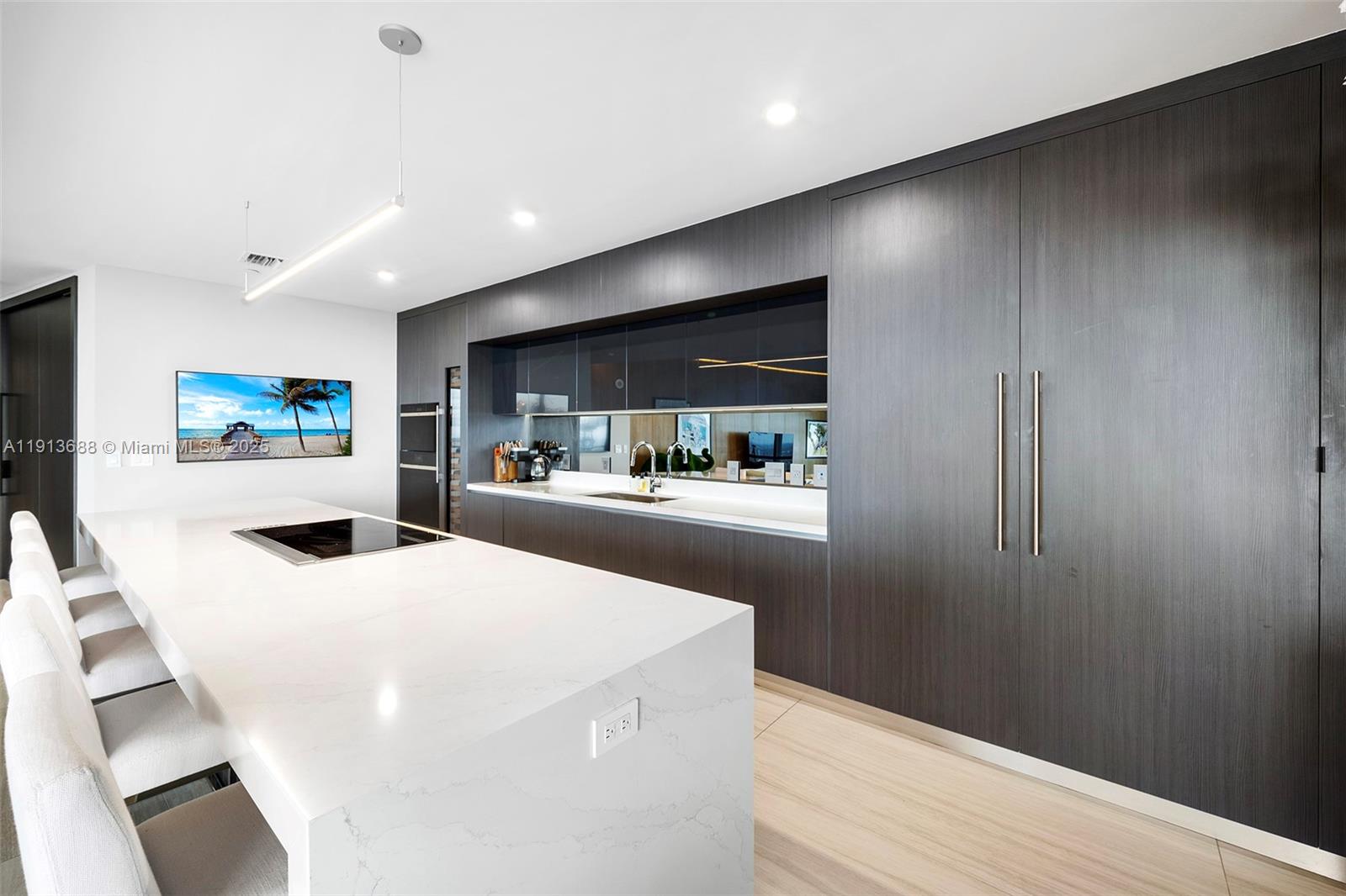 851 NE 1st Ave #5312 Miami, FL 33132