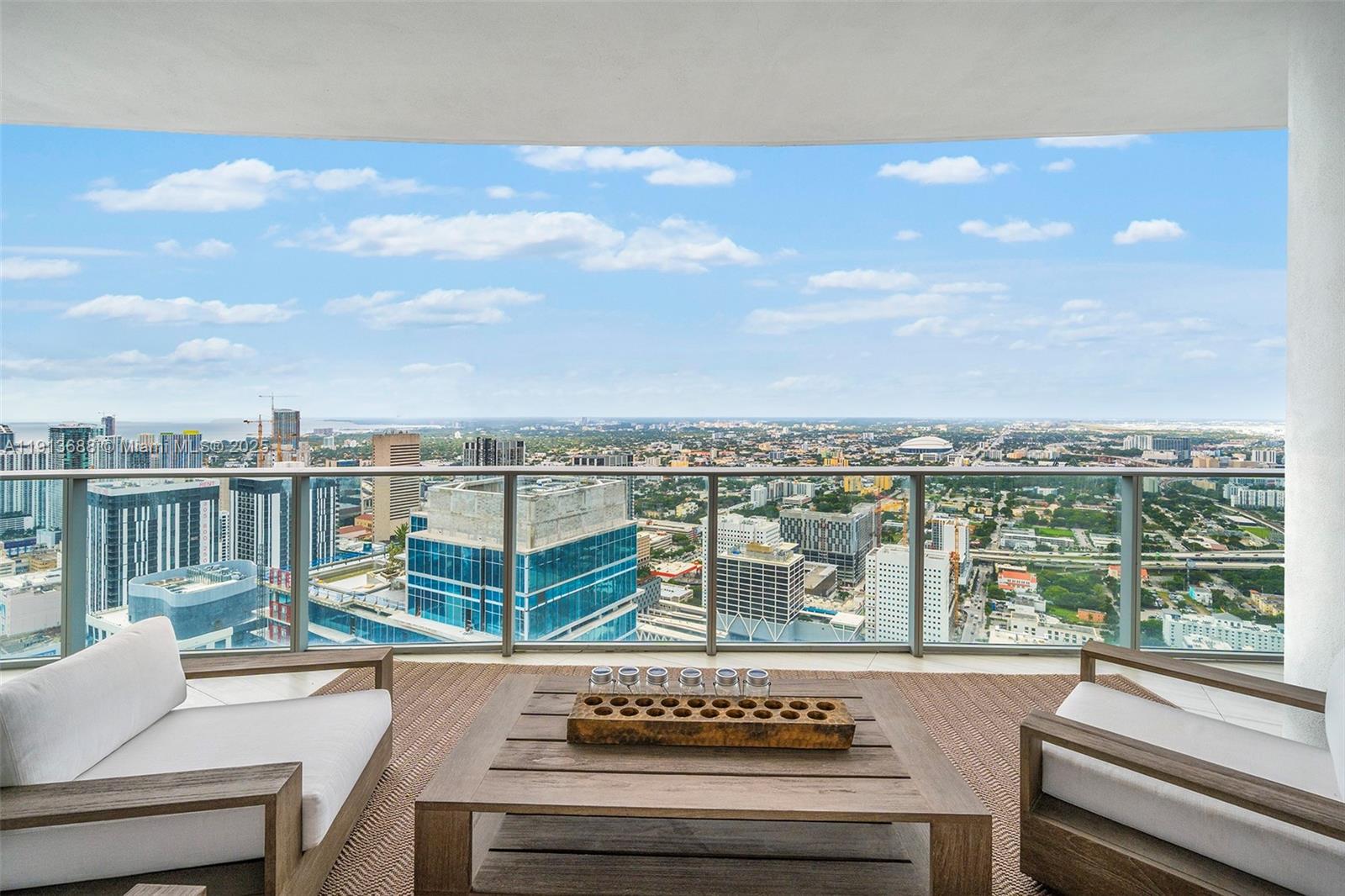 851 NE 1st Ave #5312 Miami, FL 33132