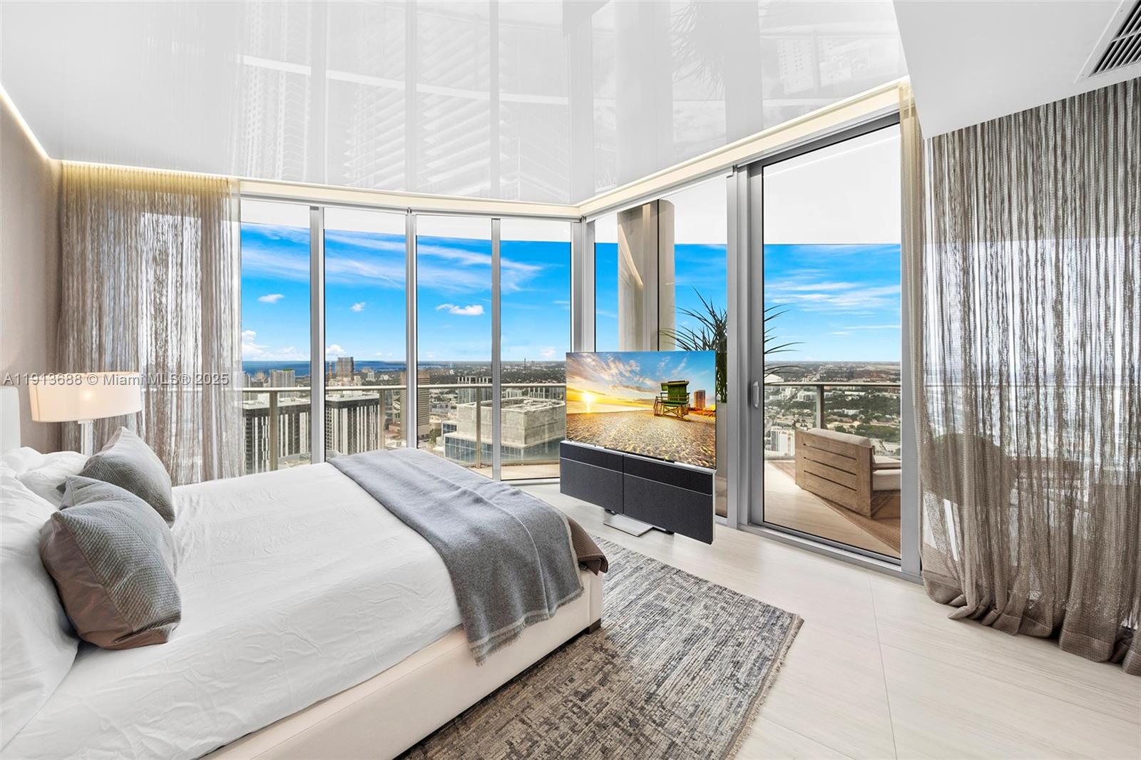 851 NE 1st Ave #5312 Miami, FL 33132