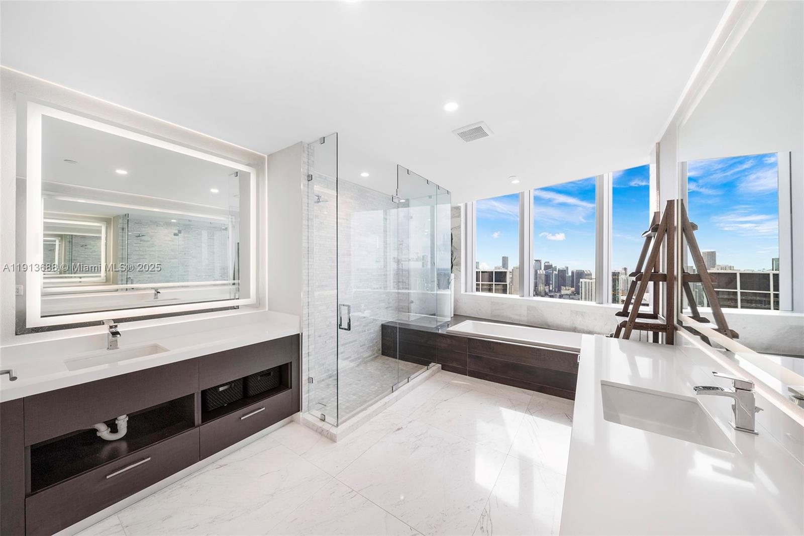 851 NE 1st Ave #5312 Miami, FL 33132