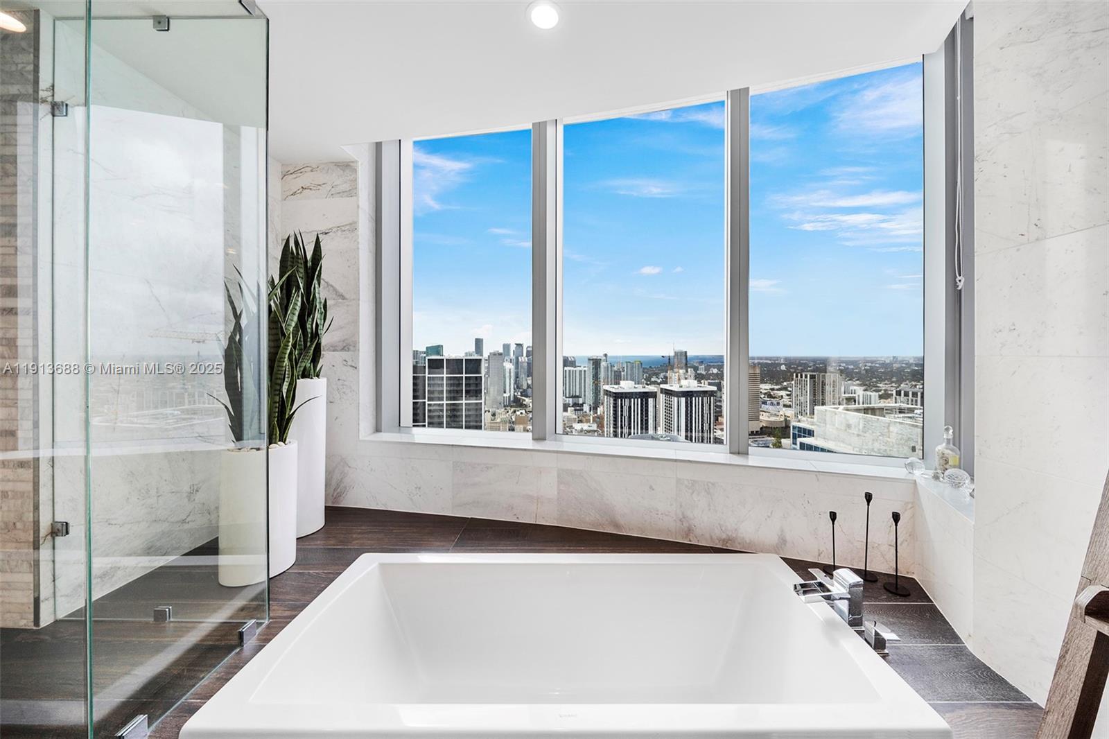 851 NE 1st Ave #5312 Miami, FL 33132