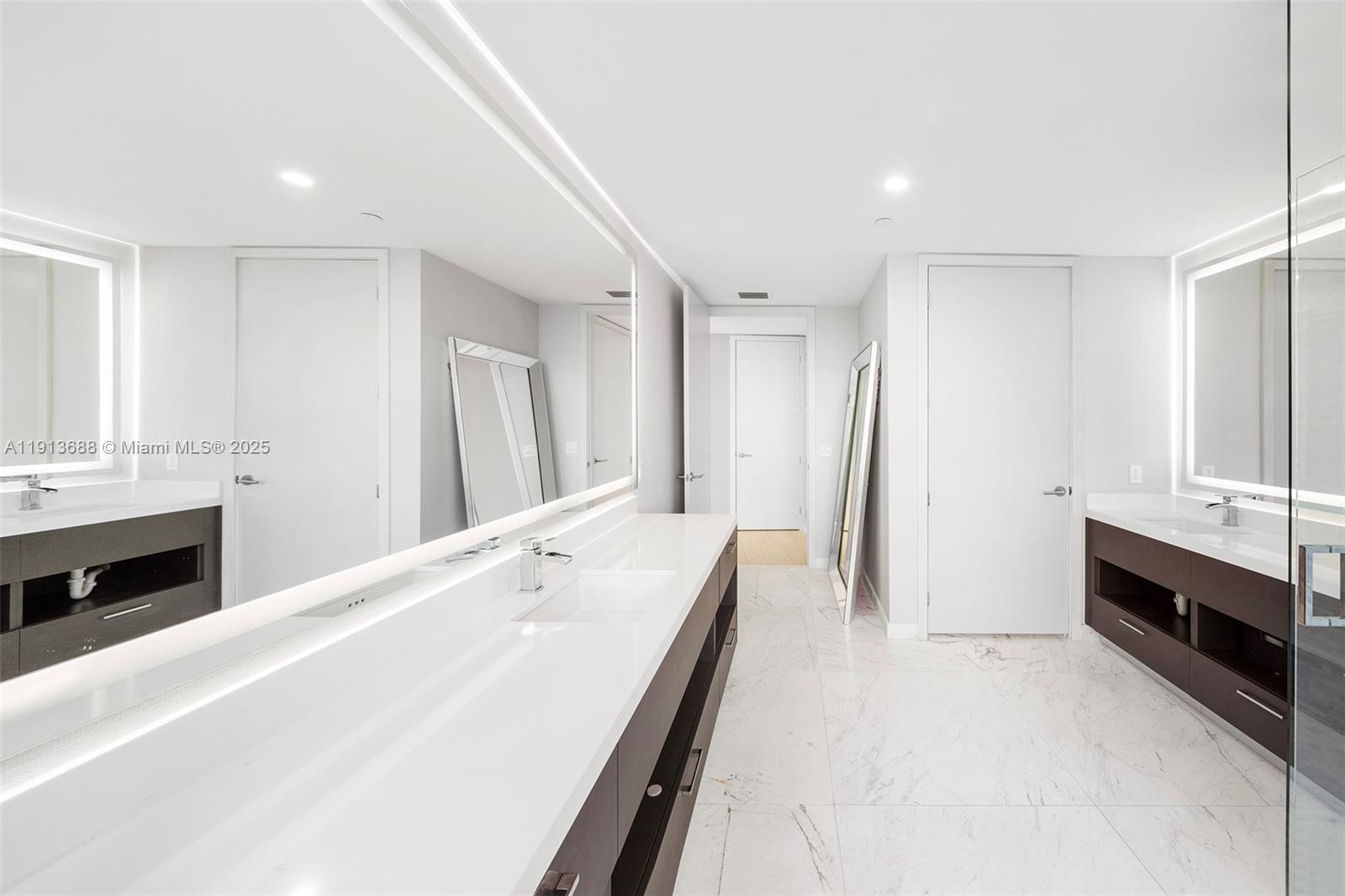 851 NE 1st Ave #5312 Miami, FL 33132