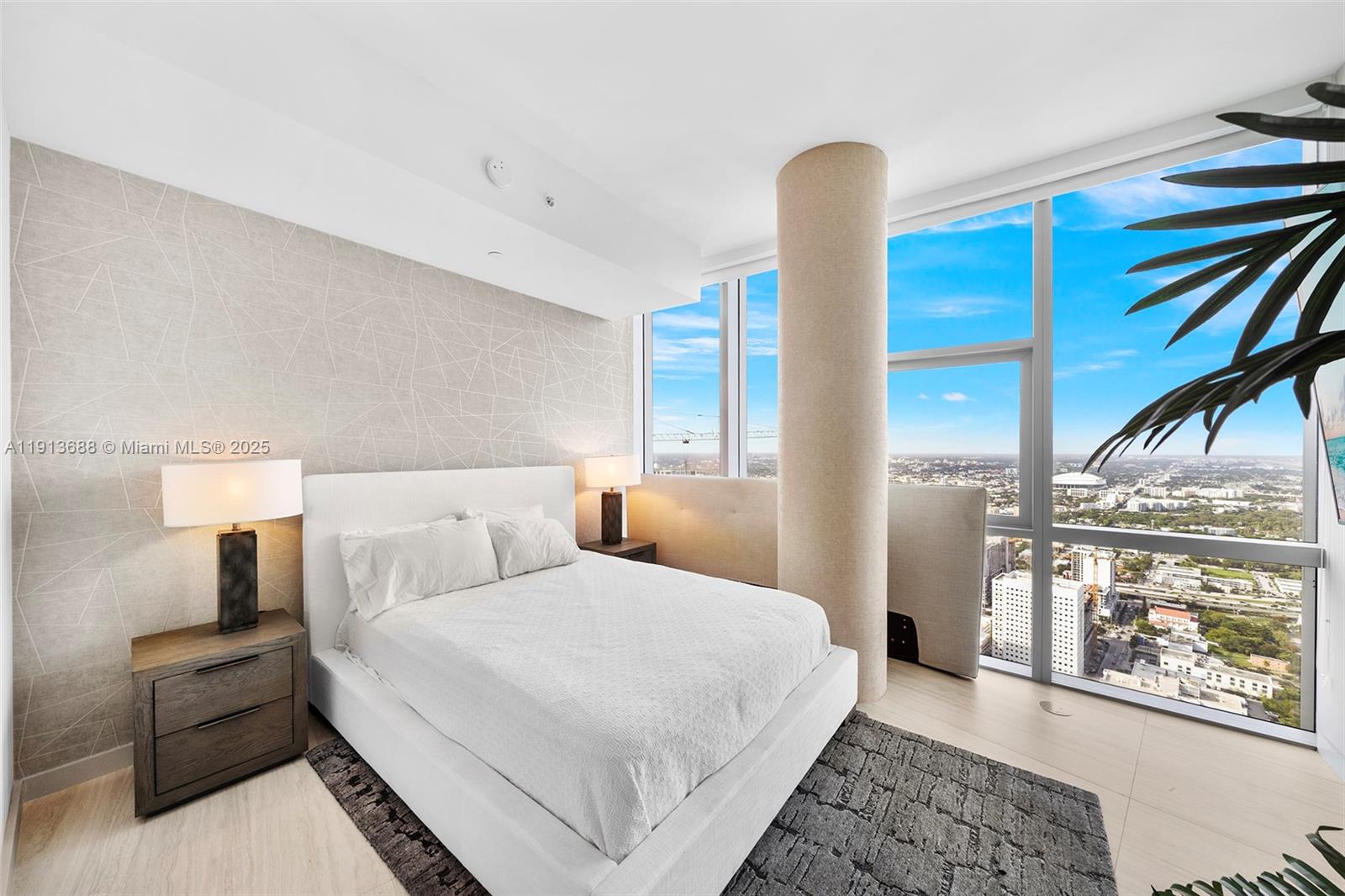 851 NE 1st Ave #5312 Miami, FL 33132