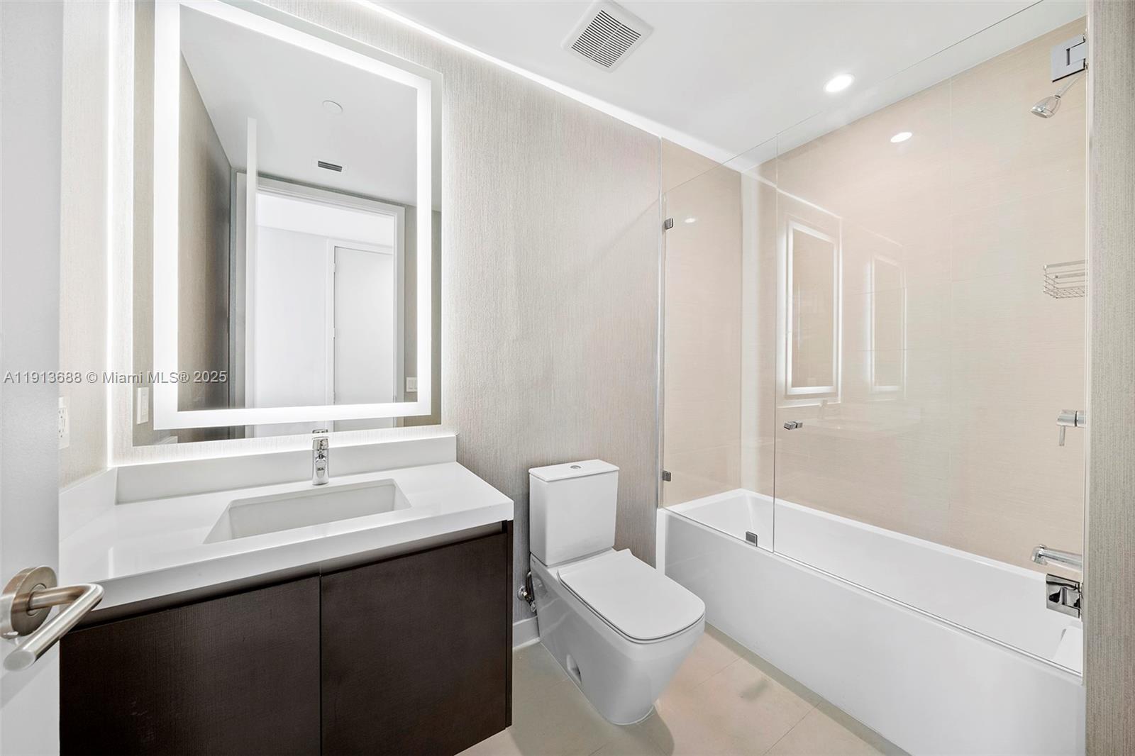 851 NE 1st Ave #5312 Miami, FL 33132