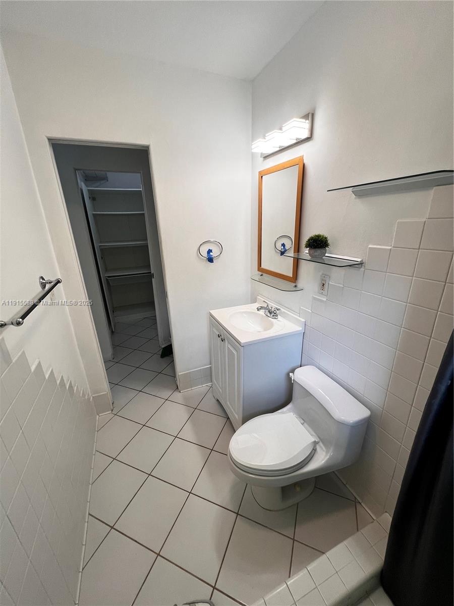 1021 Michigan Ave #10 Miami Beach, FL 33139