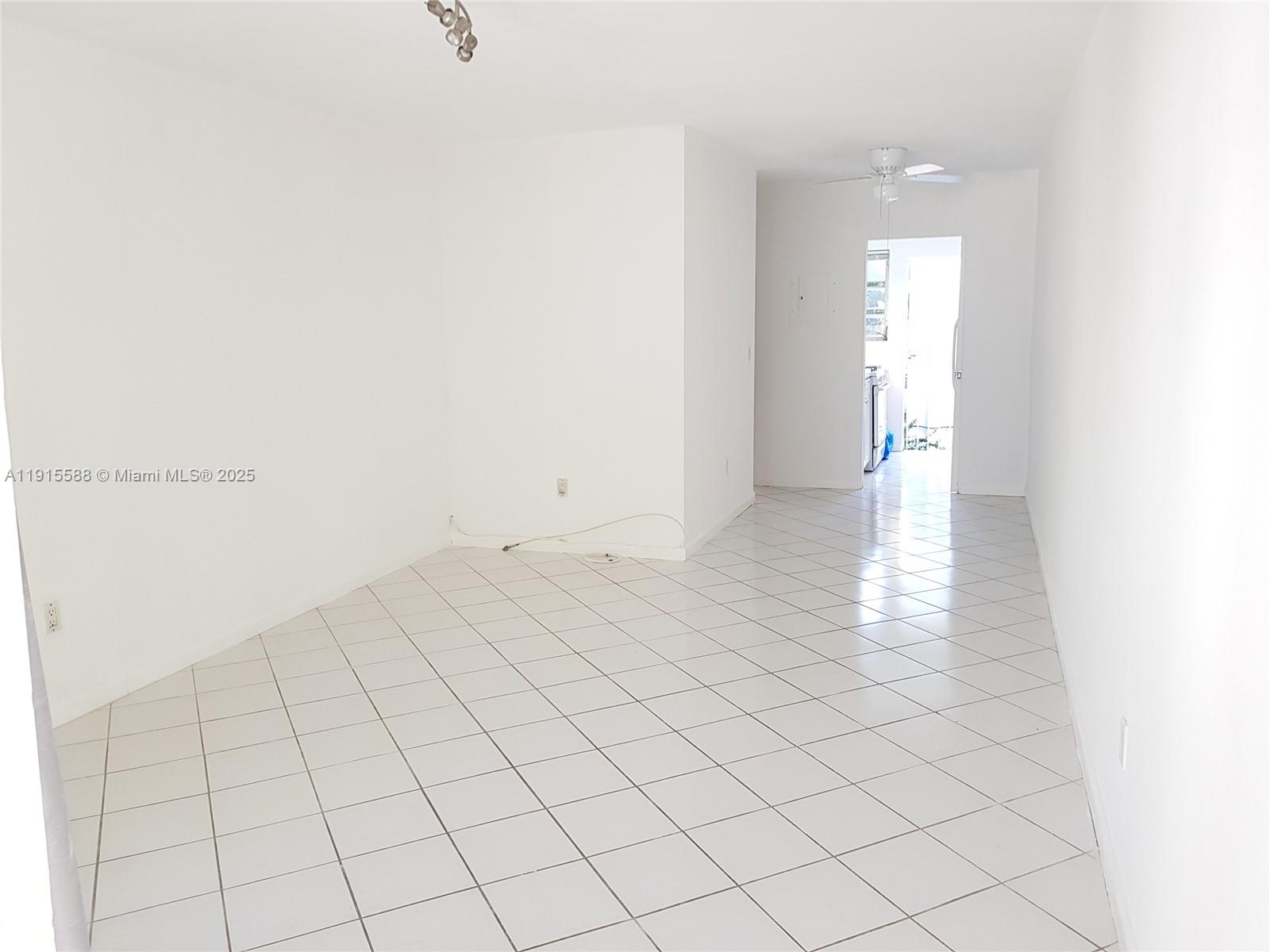 1021 Michigan Ave #10 Miami Beach, FL 33139