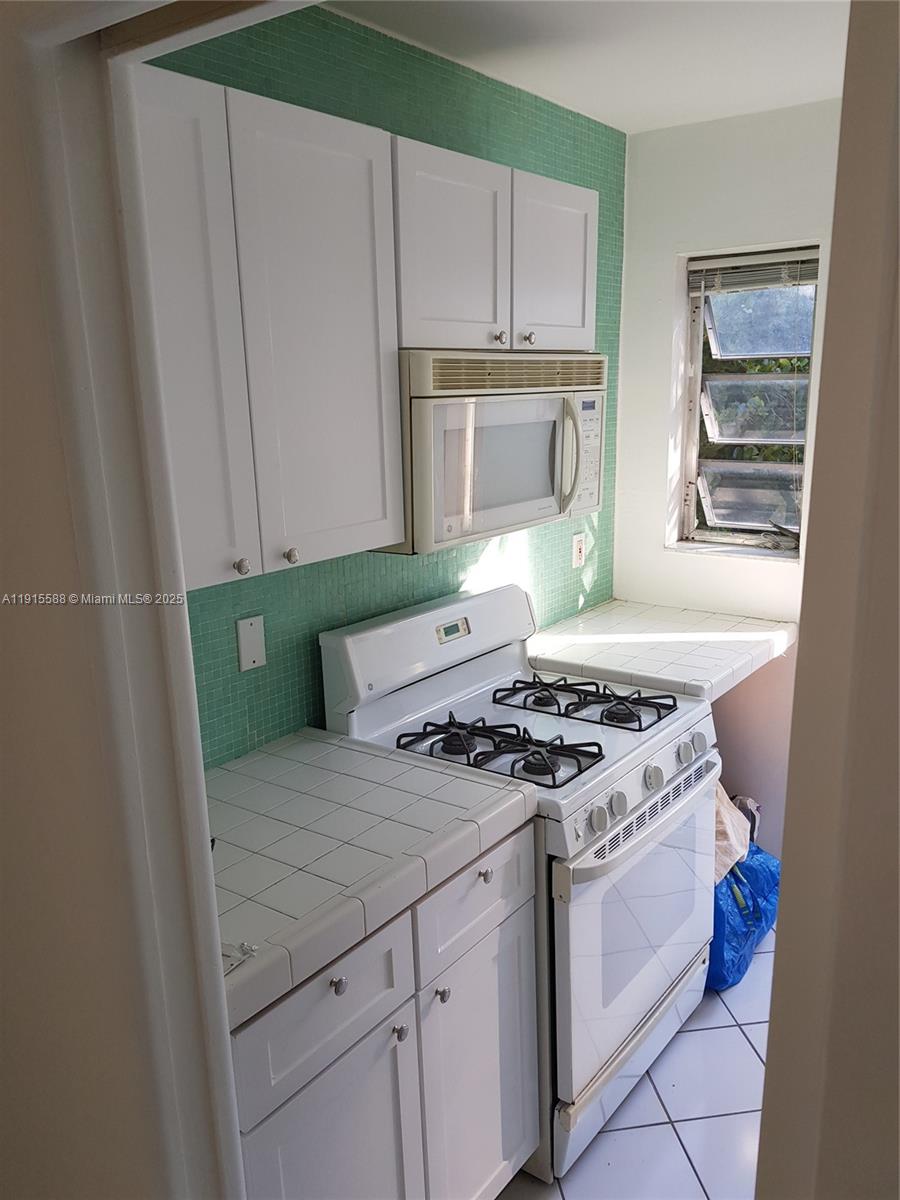 1021 Michigan Ave #10 Miami Beach, FL 33139