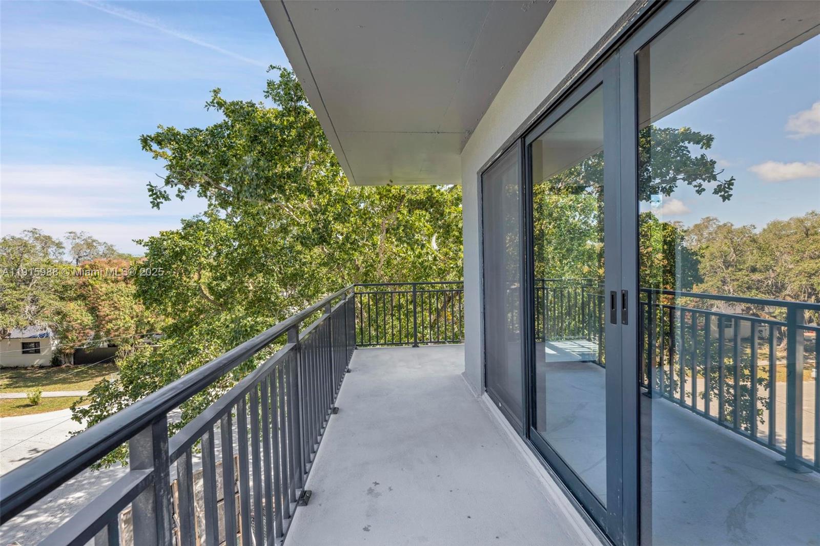 840 NE 130th St #300