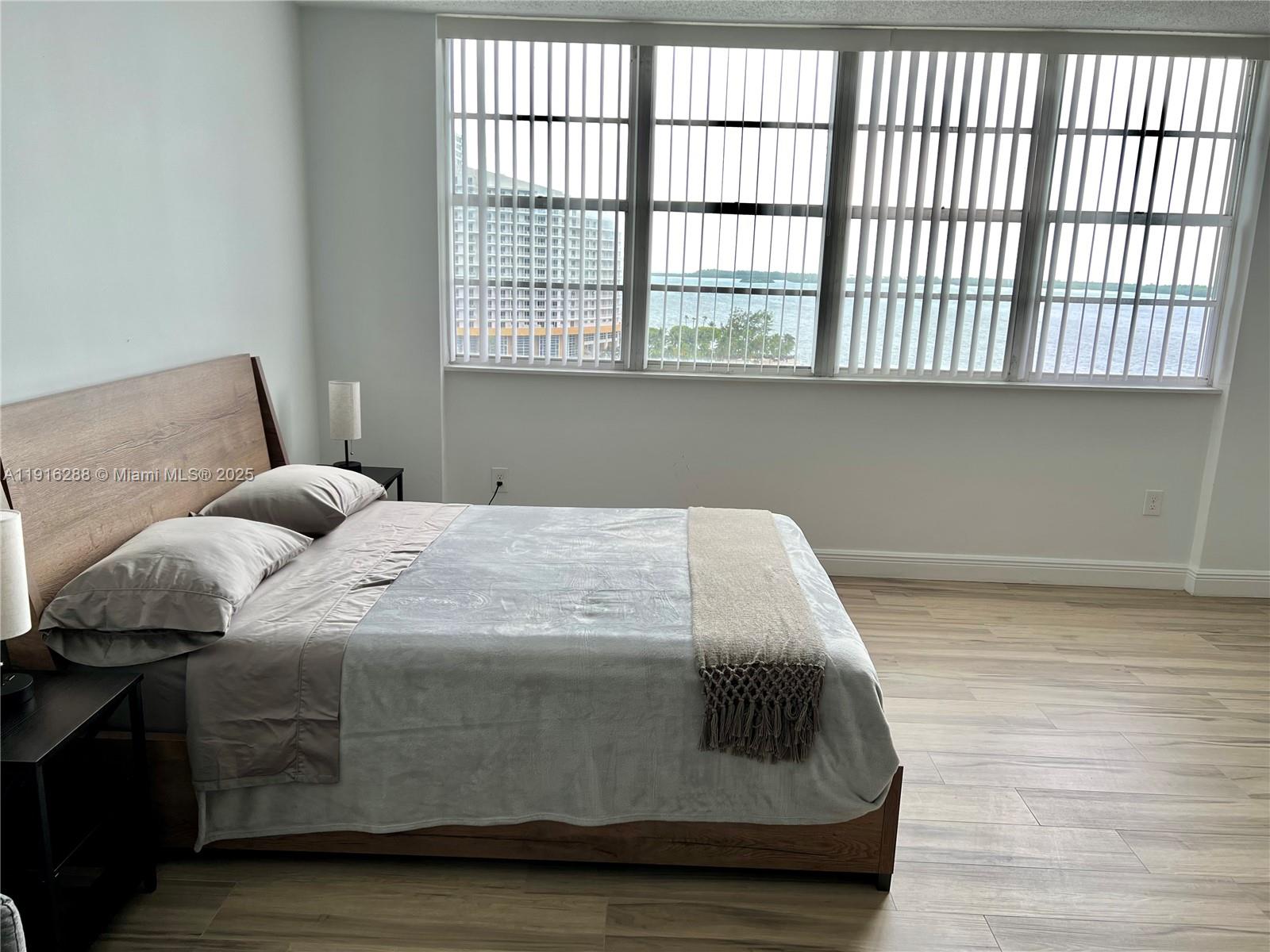 801 Brickell Bay Dr #1469