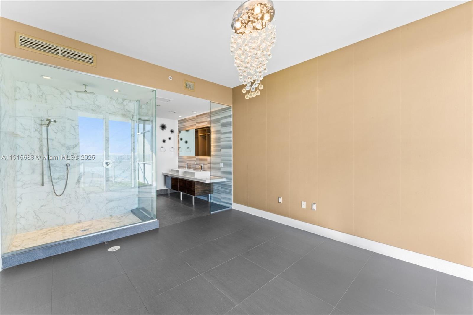 image Marquis Residences12