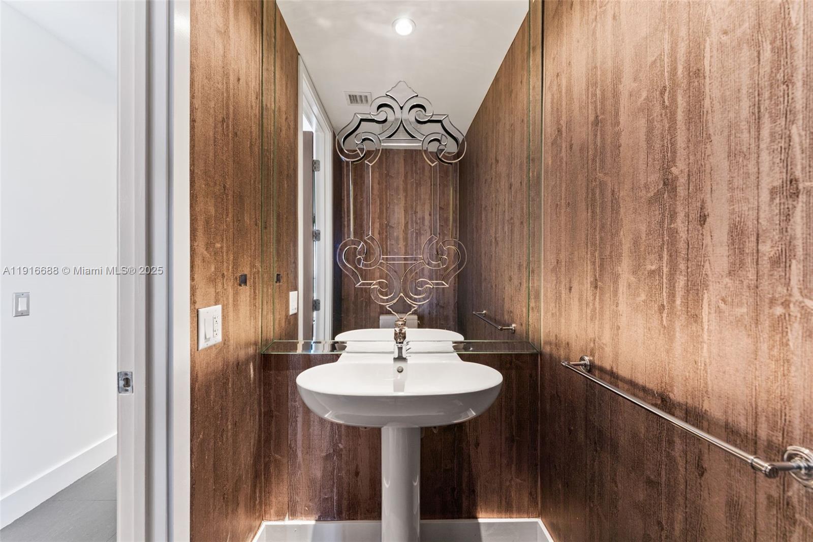 image Marquis Residences24