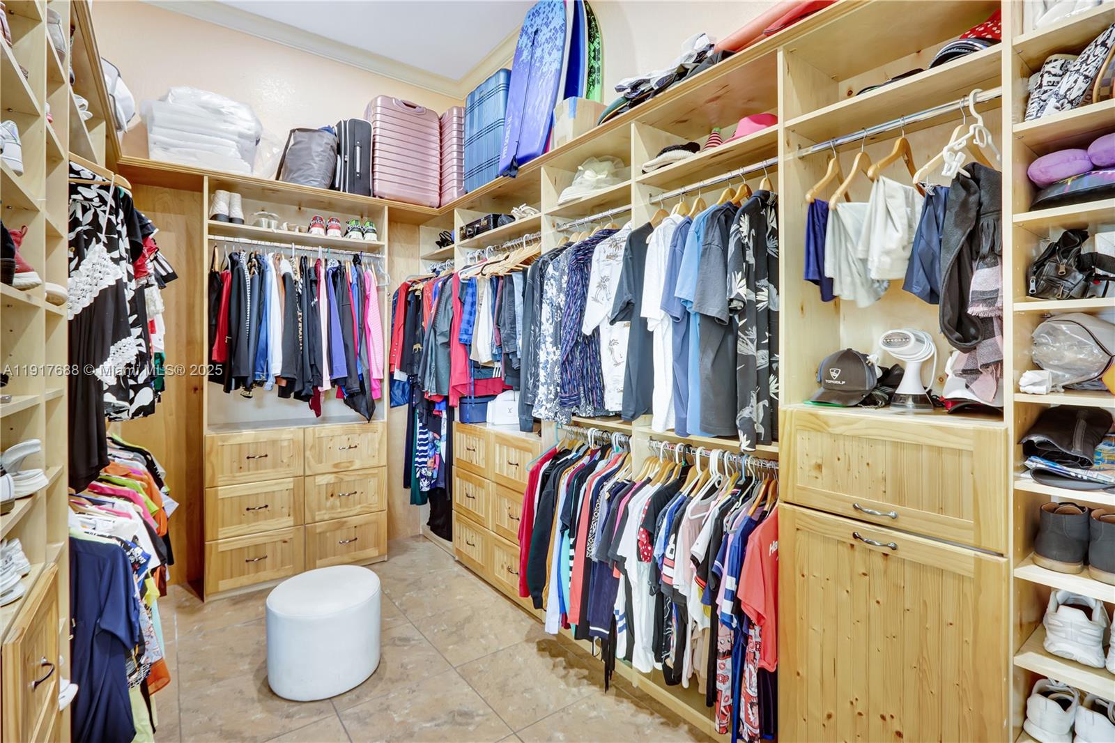 20455 SW 154th Ave Miami, FL 33187