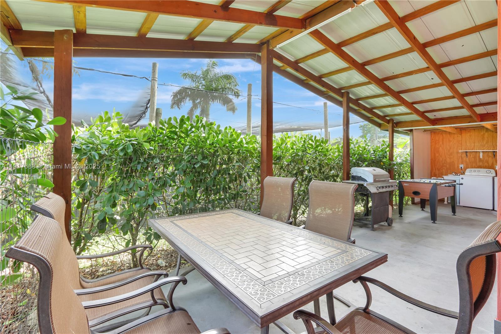 20455 SW 154th Ave Miami, FL 33187