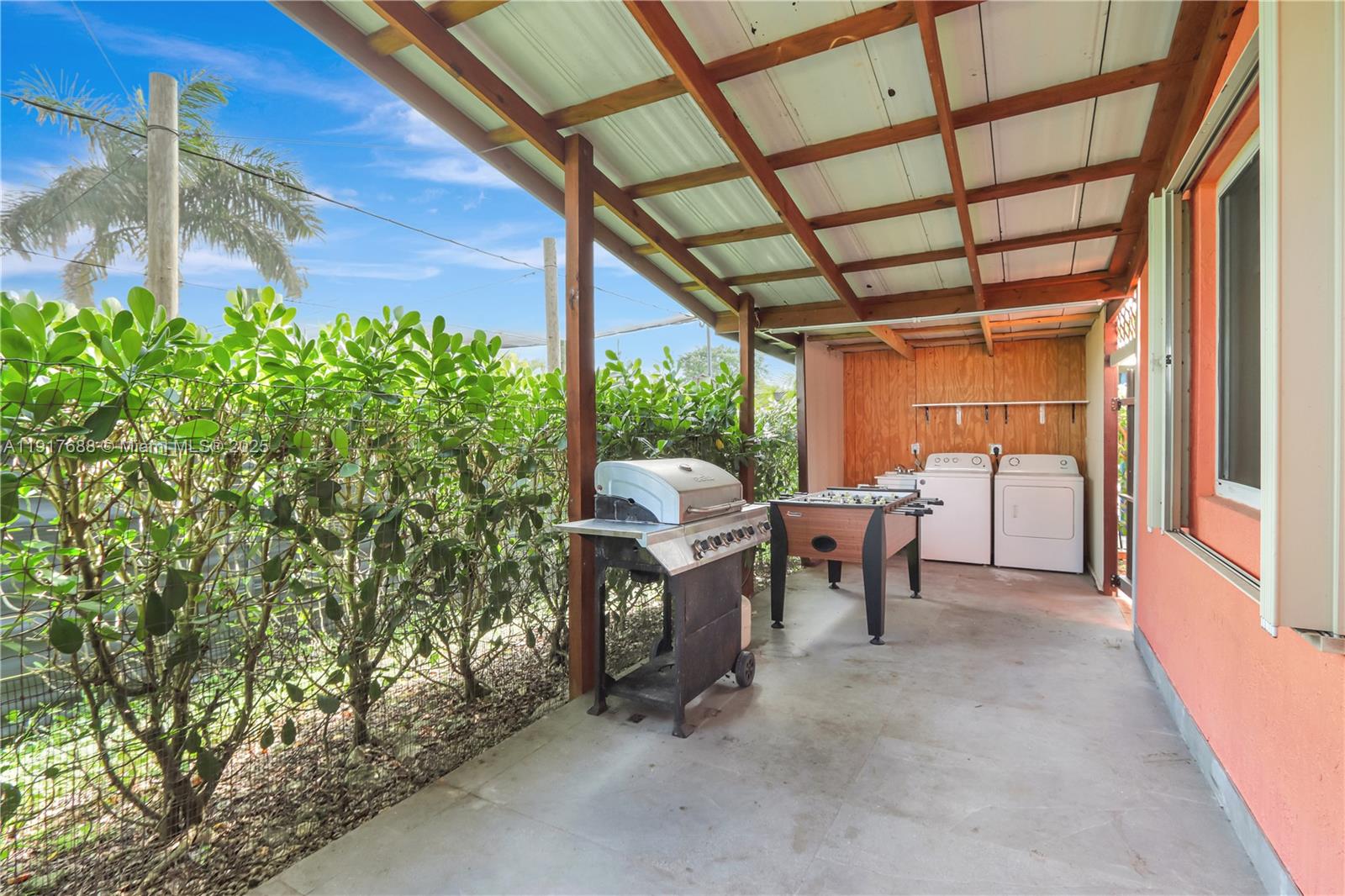 20455 SW 154th Ave Miami, FL 33187