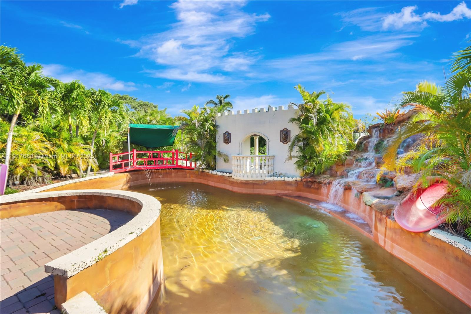 20455 SW 154th Ave Miami, FL 33187