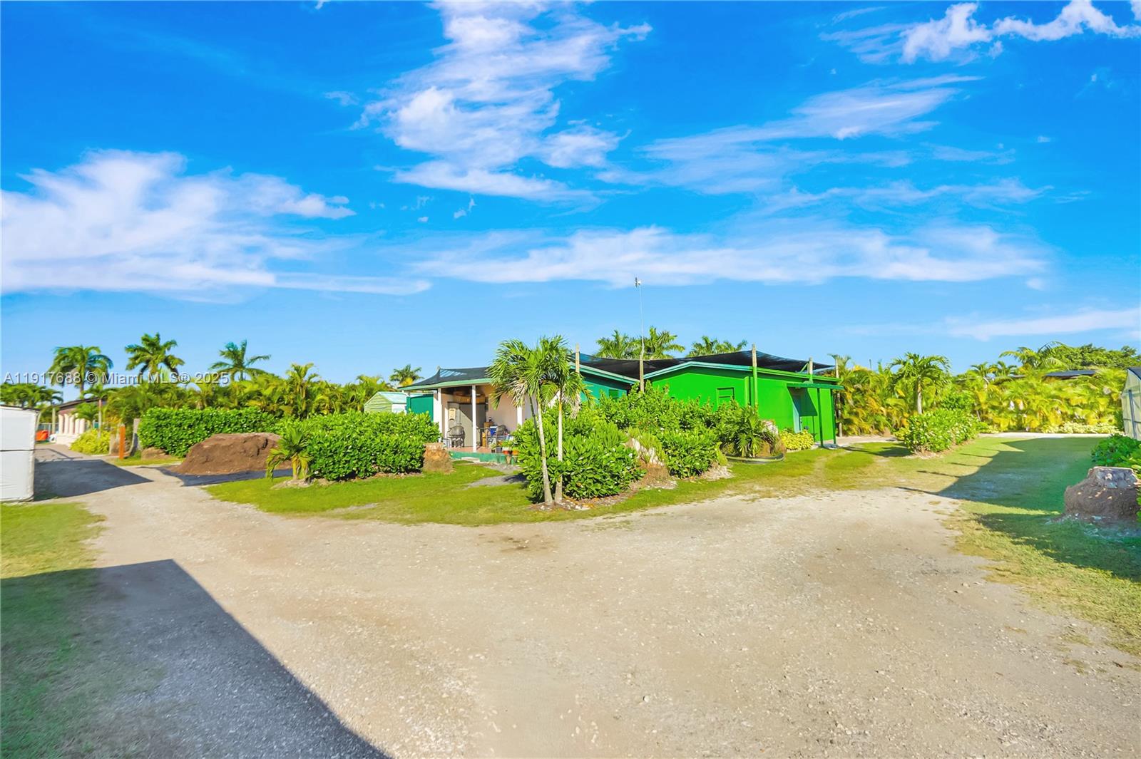 20455 SW 154th Ave Miami, FL 33187