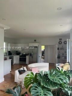 3921 N Meridian Ave #2B