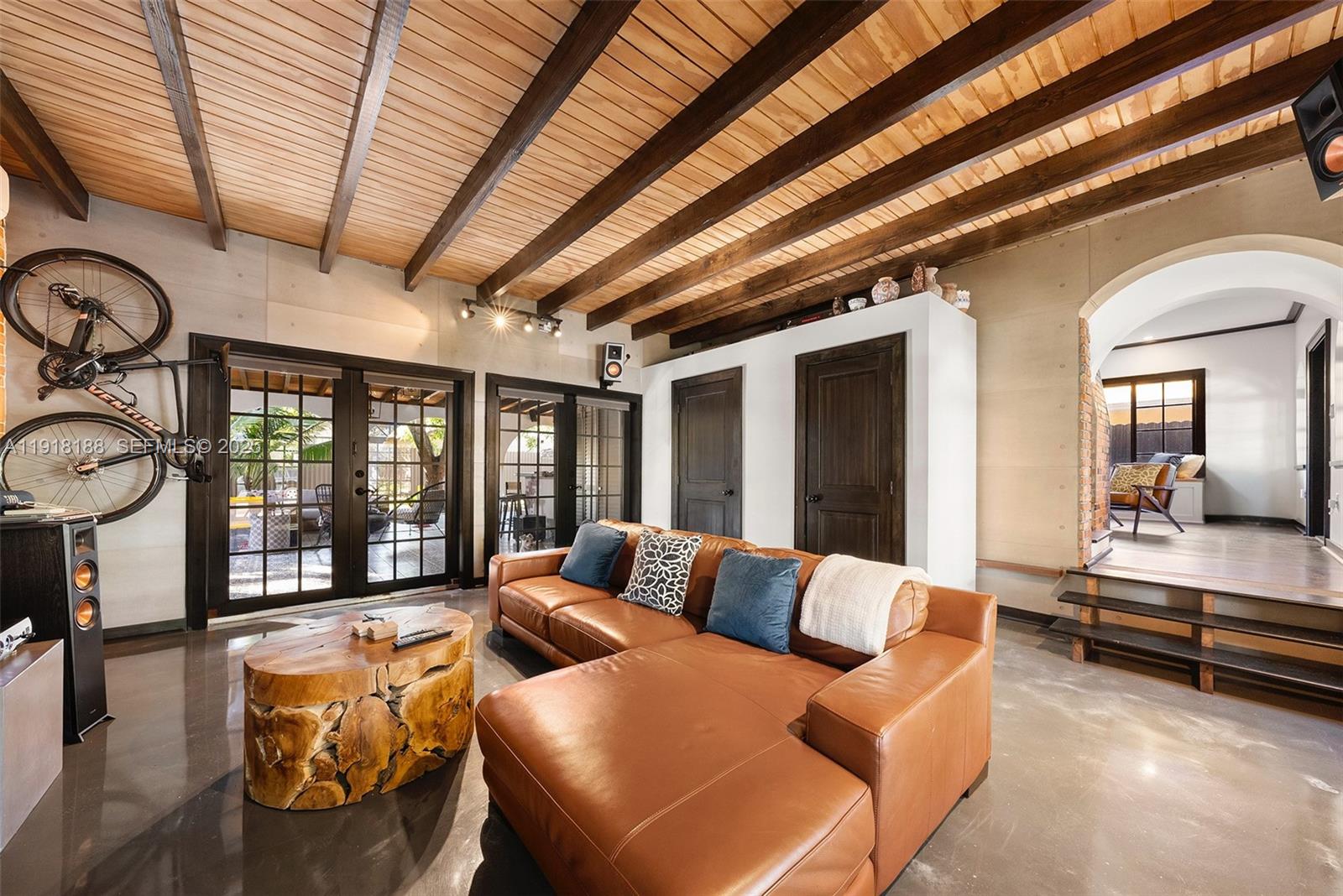 1650 SW 16th St Miami, FL 33145