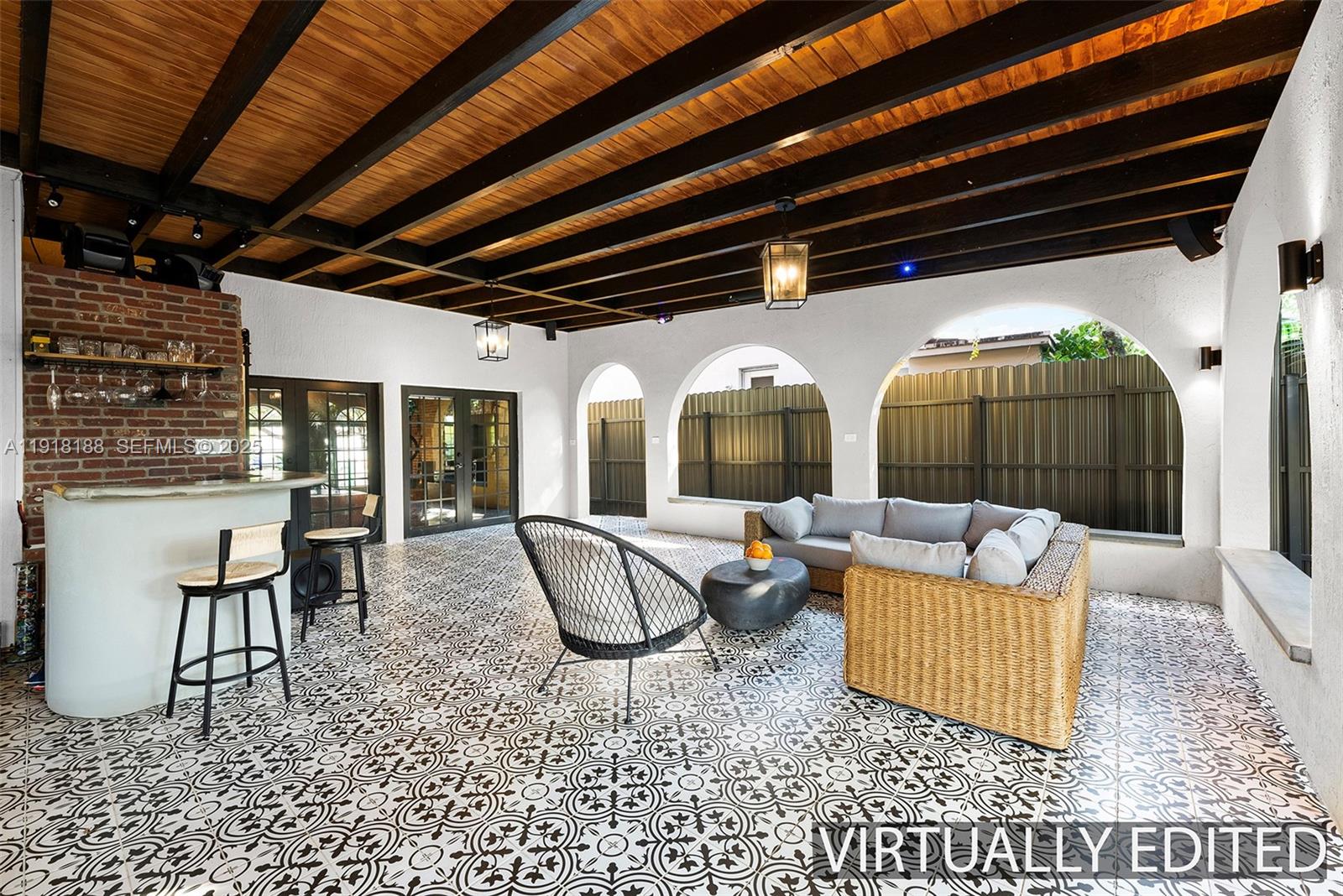 1650 SW 16th St Miami, FL 33145