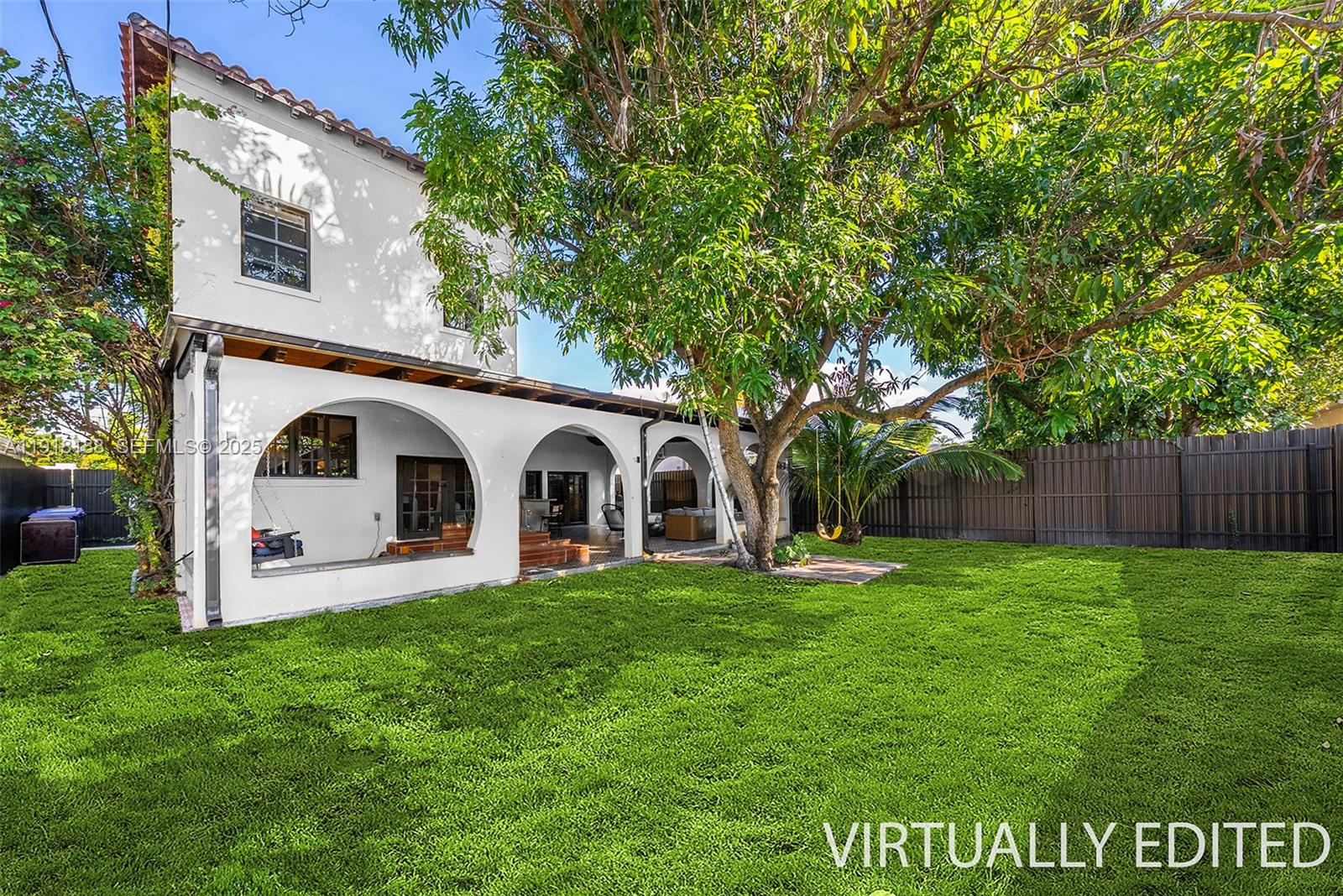 1650 SW 16th St Miami, FL 33145