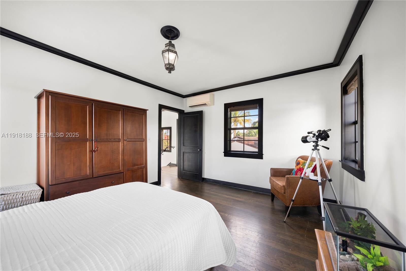 1650 SW 16th St Miami, FL 33145