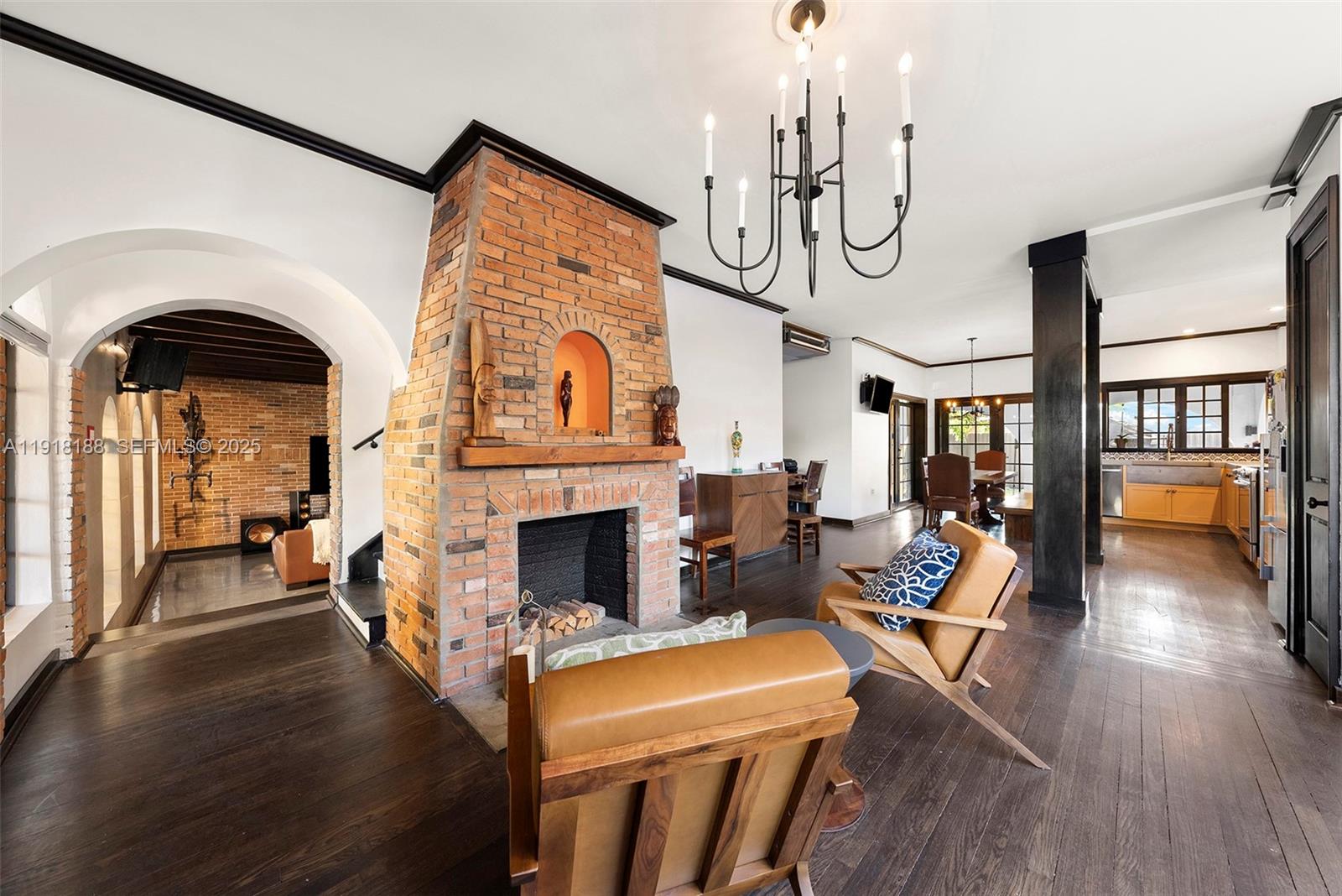 1650 SW 16th St Miami, FL 33145