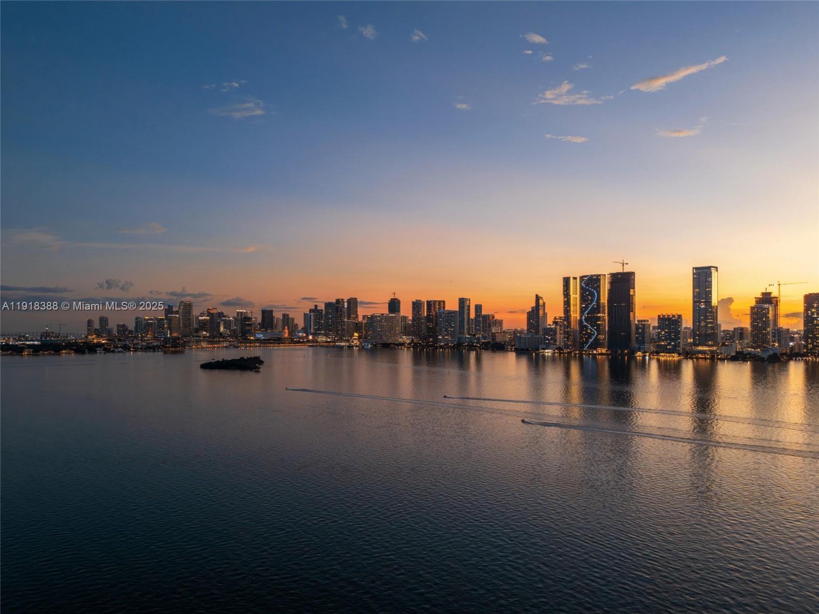 700 NE 24th St #2405 Miami, FL 33137