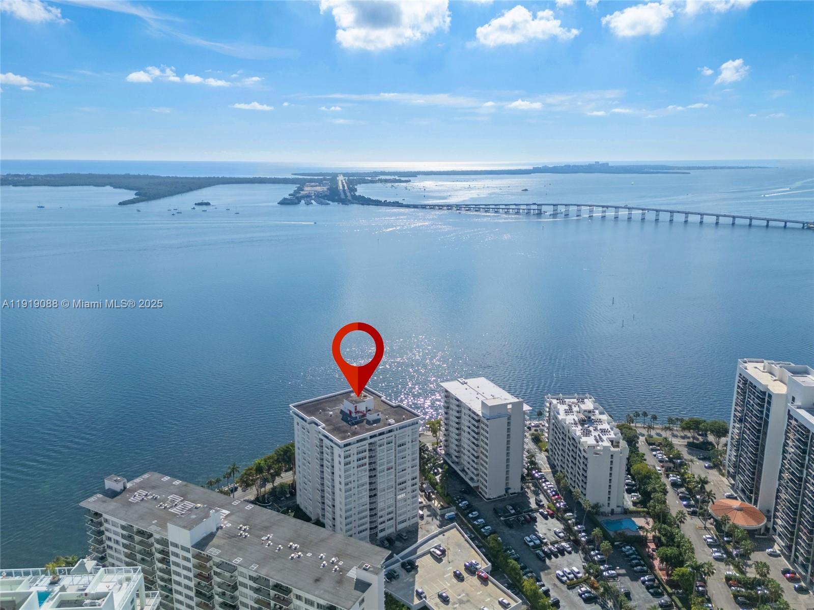 1420 Brickell Bay Dr #608B Miami, FL 33131